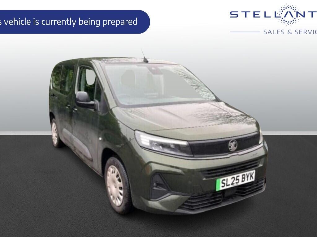 2025 Vauxhall Combo Life E Design XL