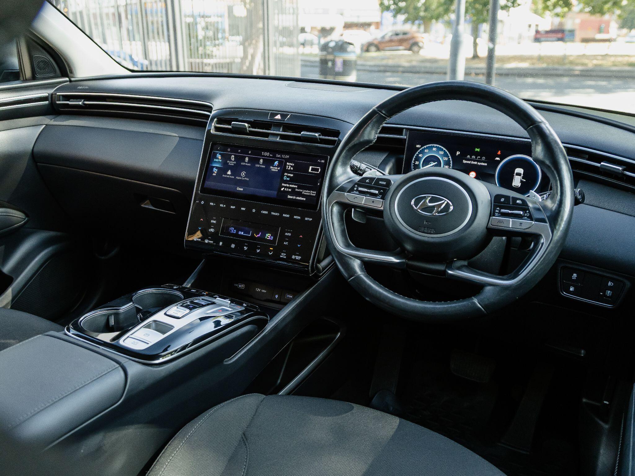 Hyundai Tucson view 13