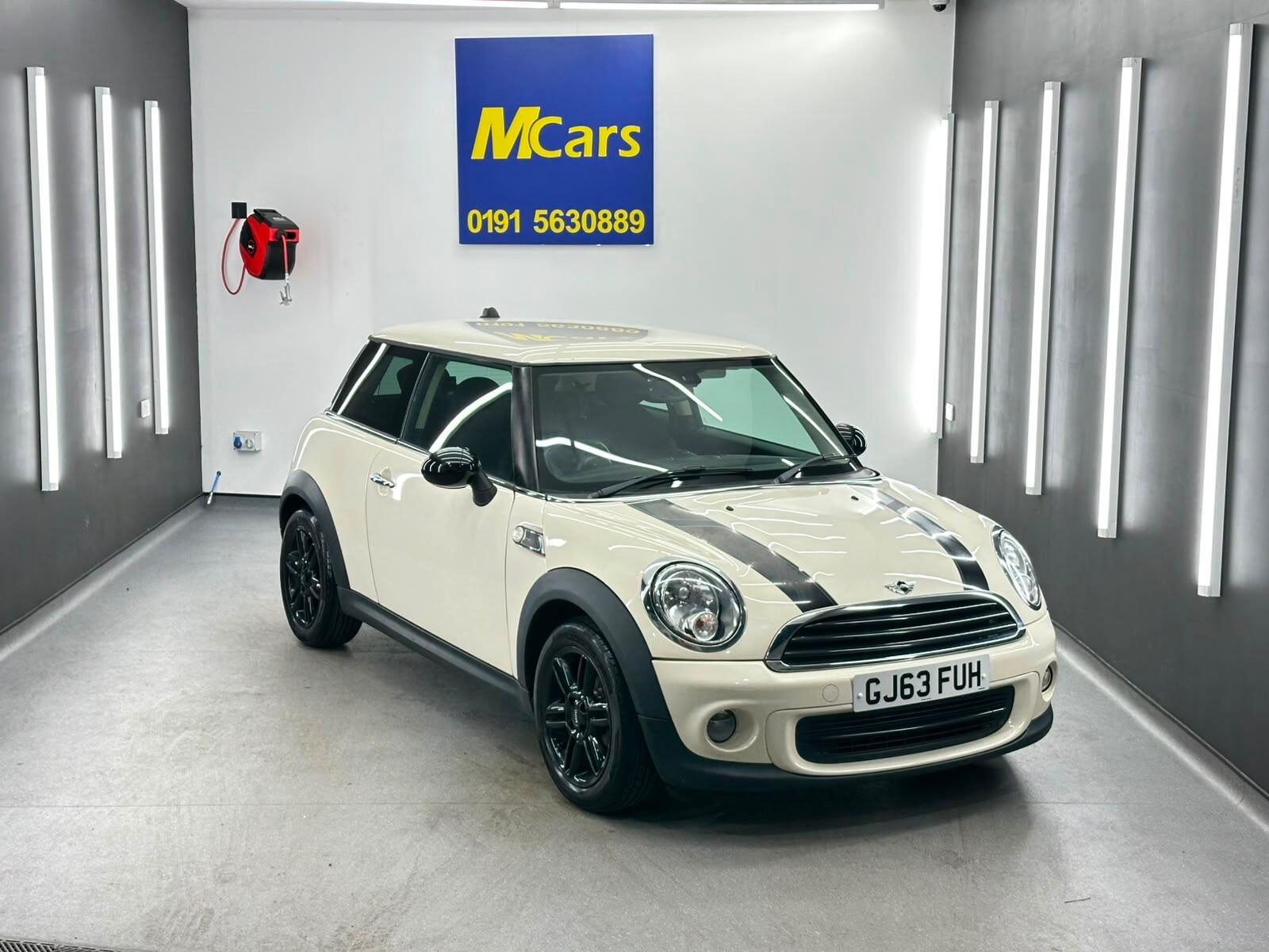Mini Hatch view 7