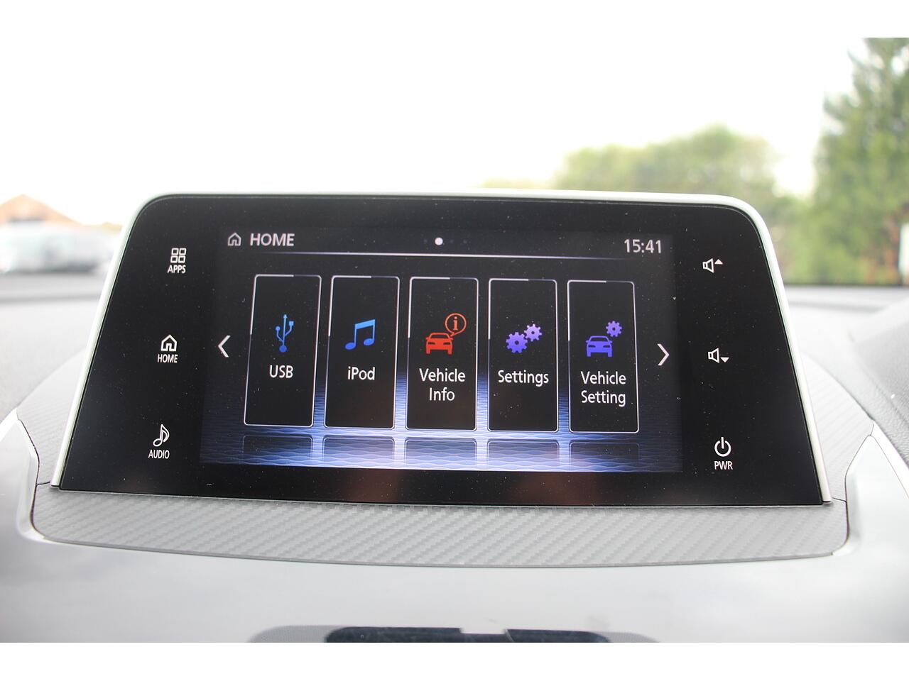 Mitsubishi Eclipse Cross view 22