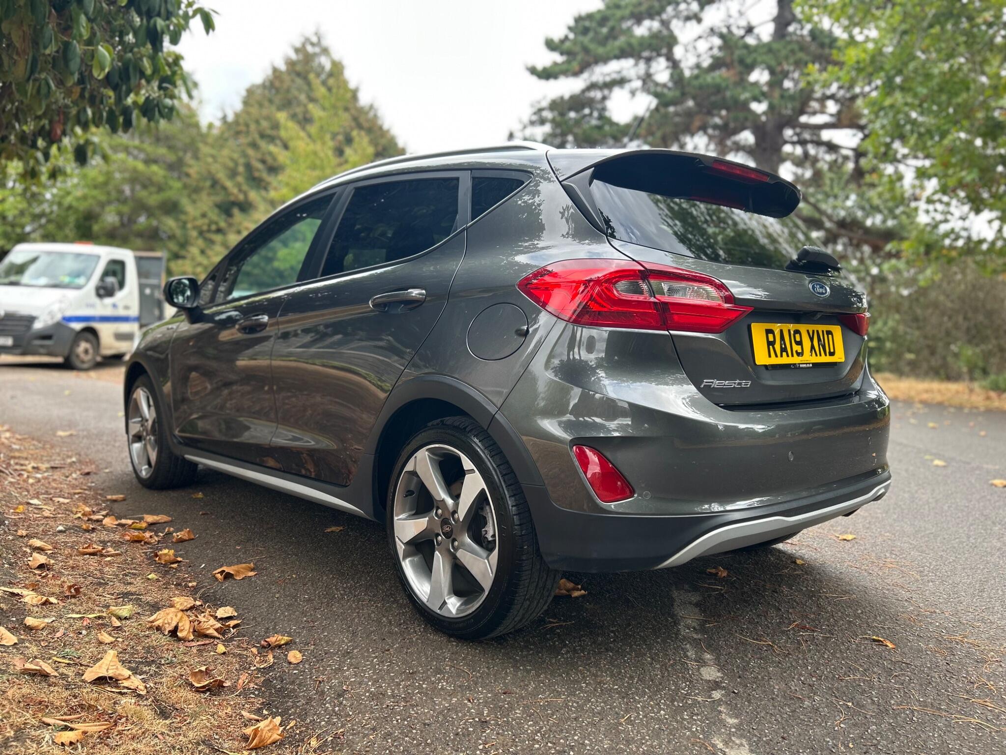 Ford Fiesta view 22