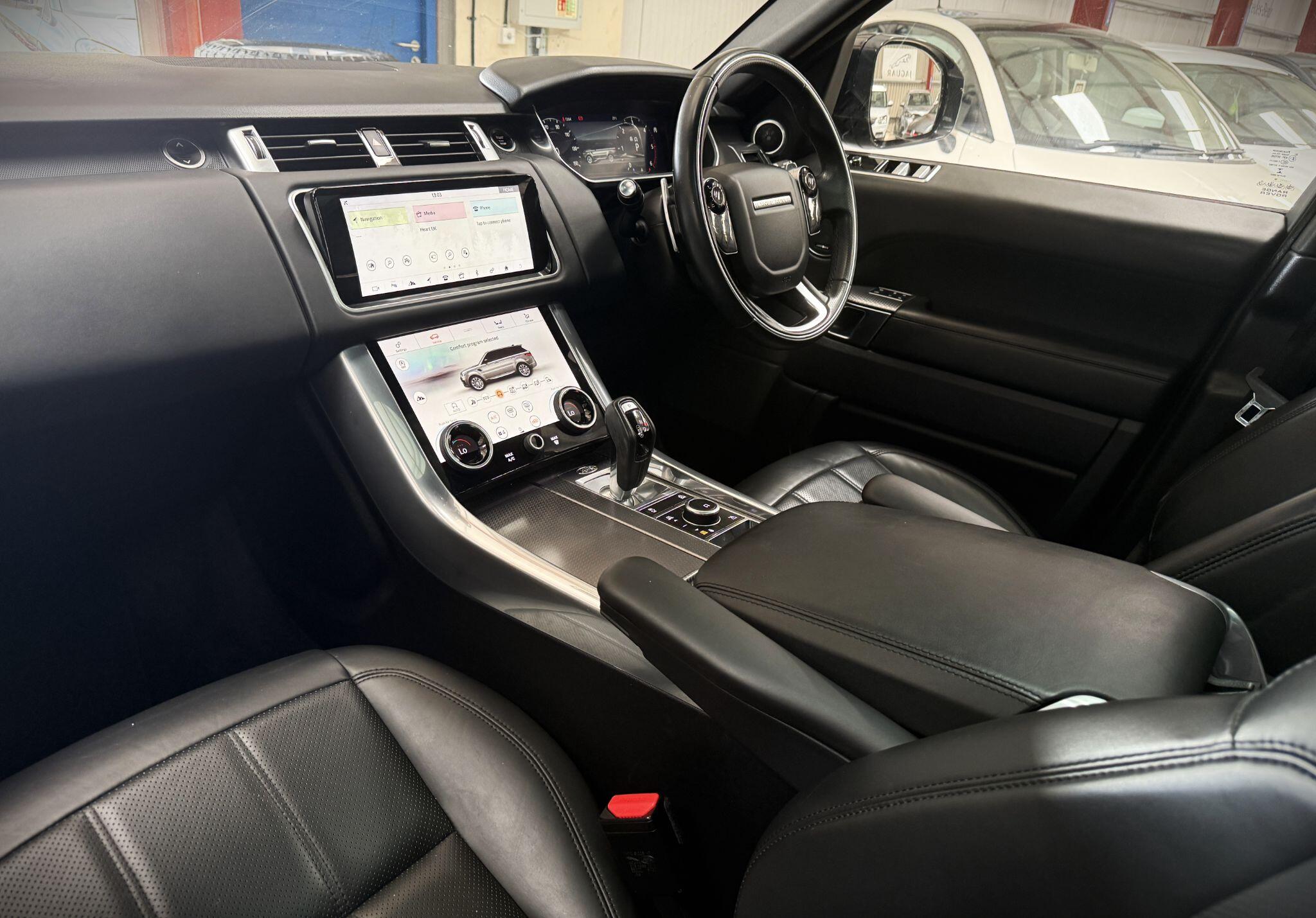 Land Rover Range Rover Sport view 6