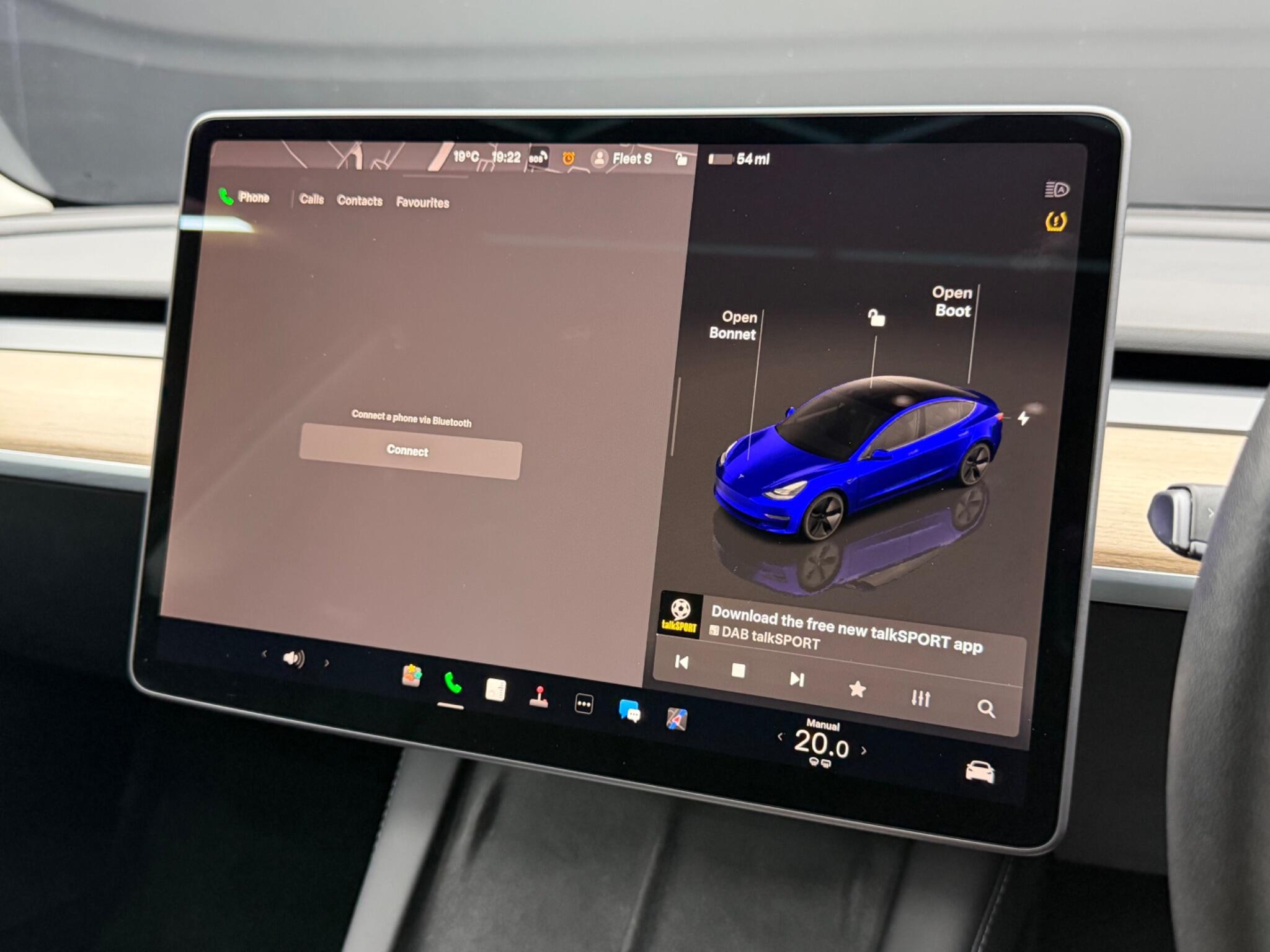 Tesla Model 3 view 28