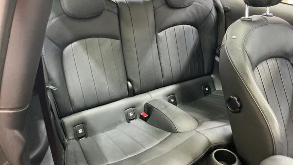 MINI Hatch view 10