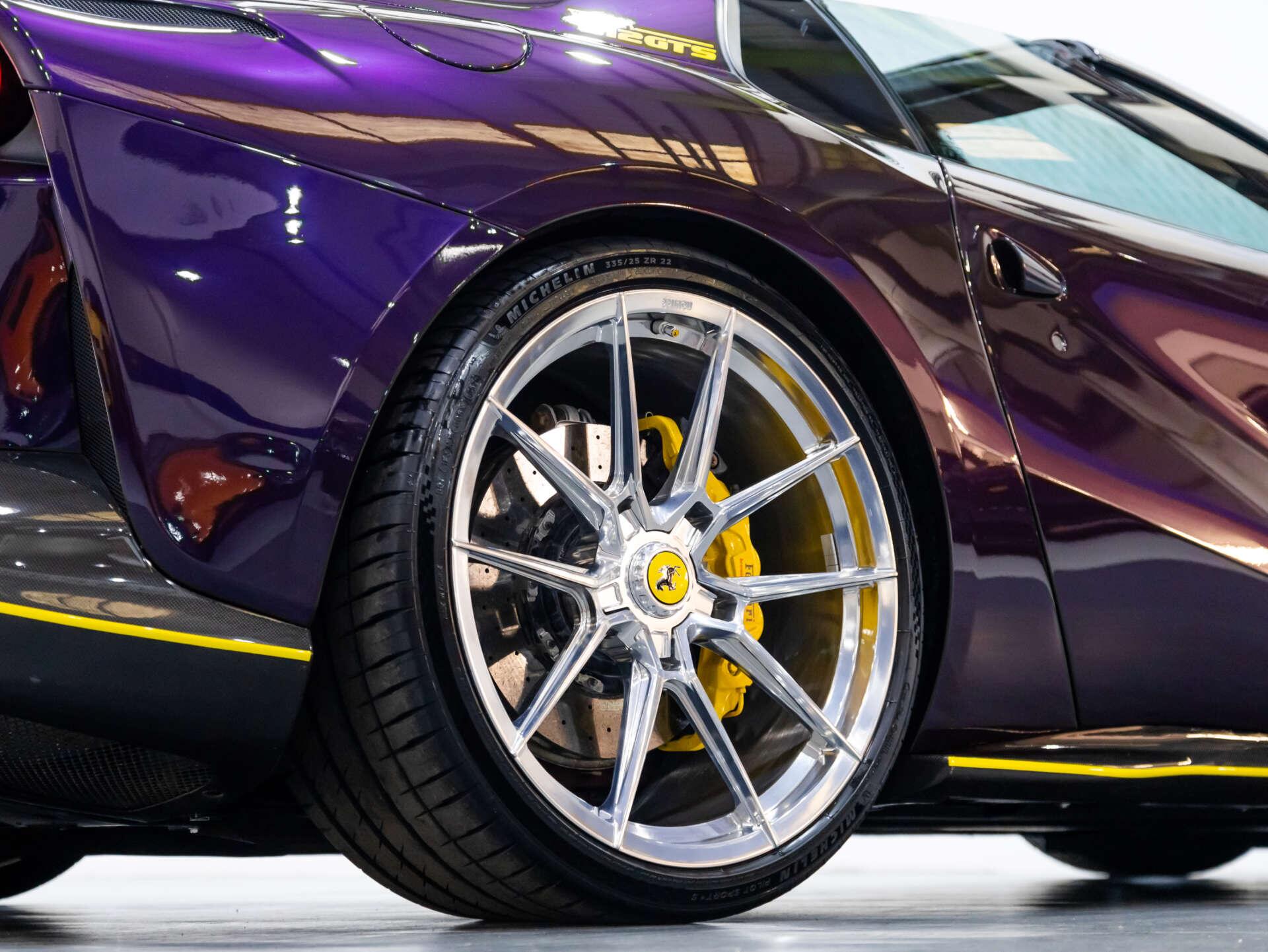 Ferrari 812 view 41
