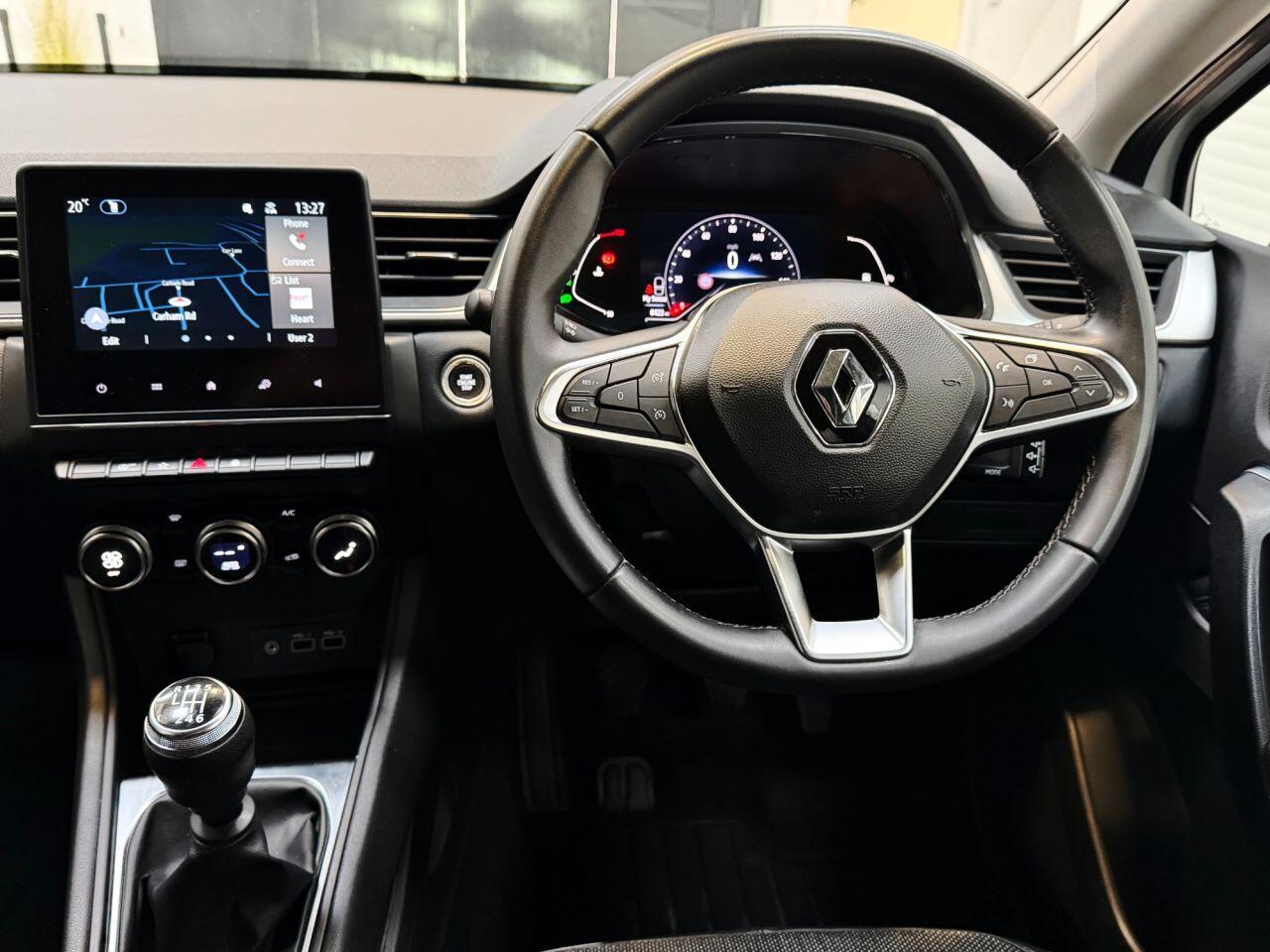 Renault Captur view 24