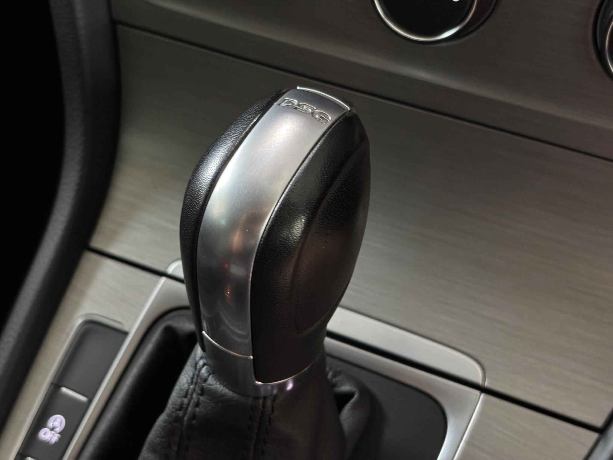 Volkswagen Golf view 35