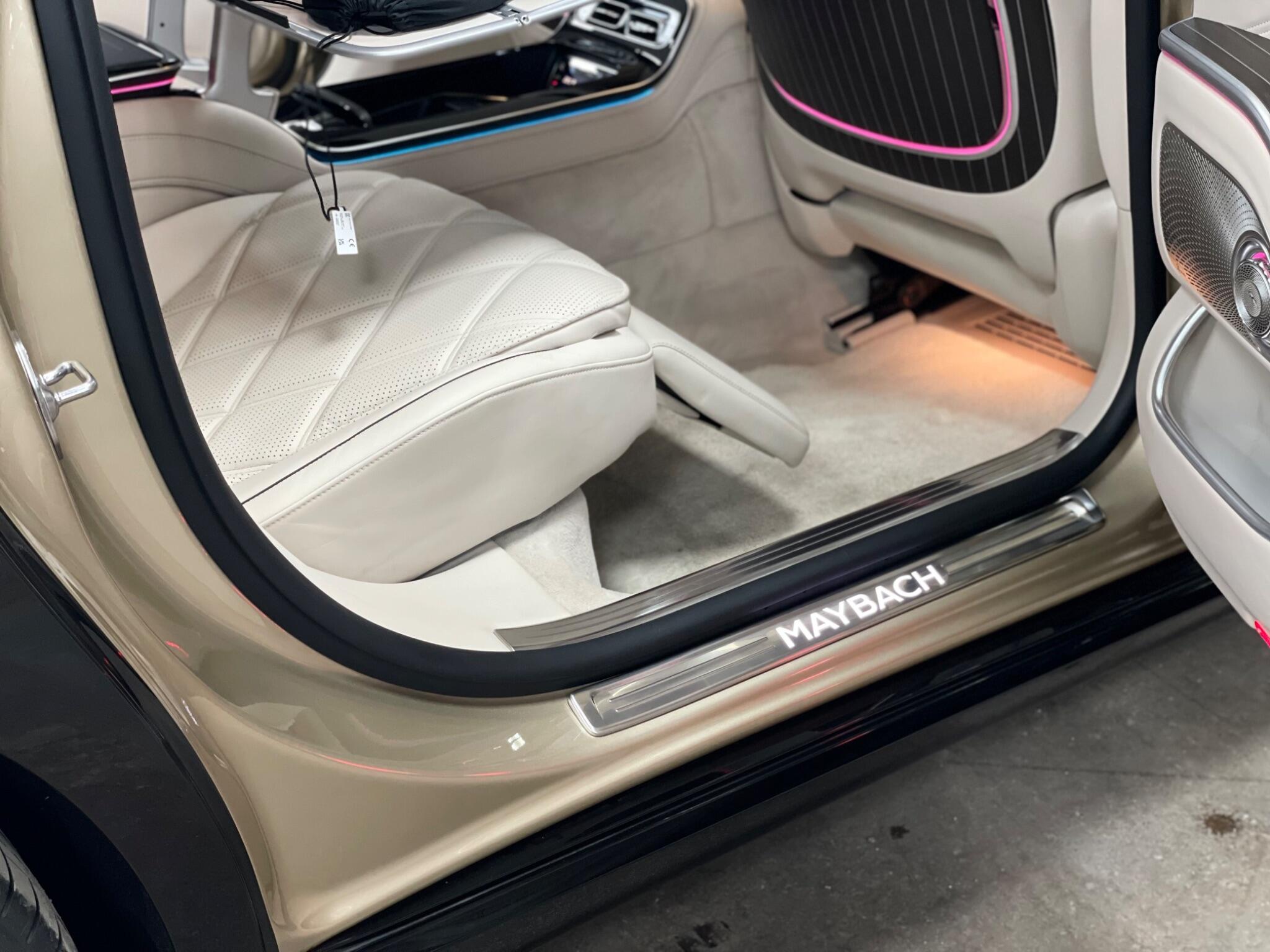 Mercedes-Benz S-Class view 82