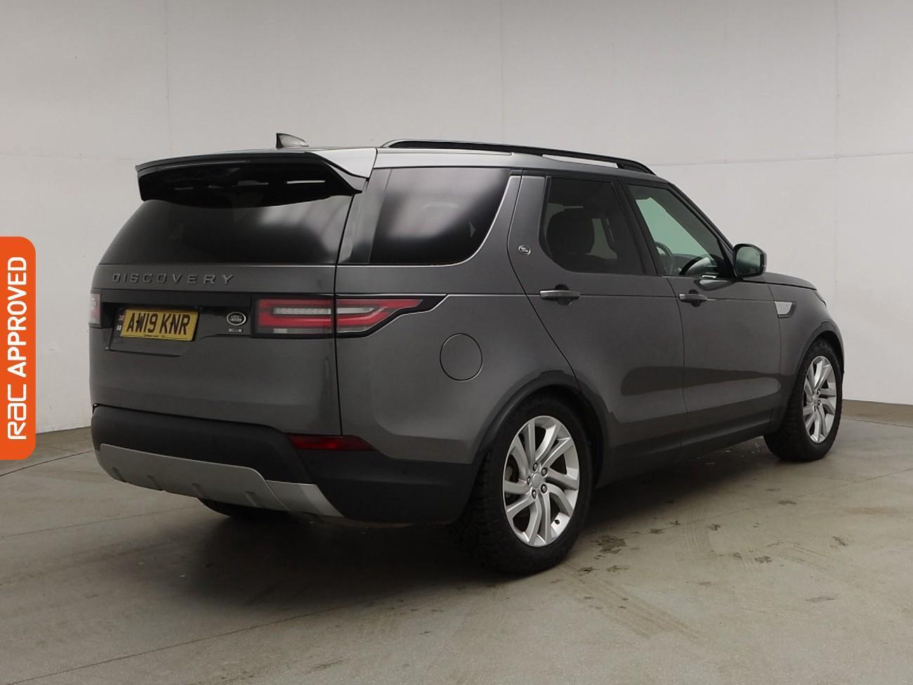 Land Rover Discovery view 34