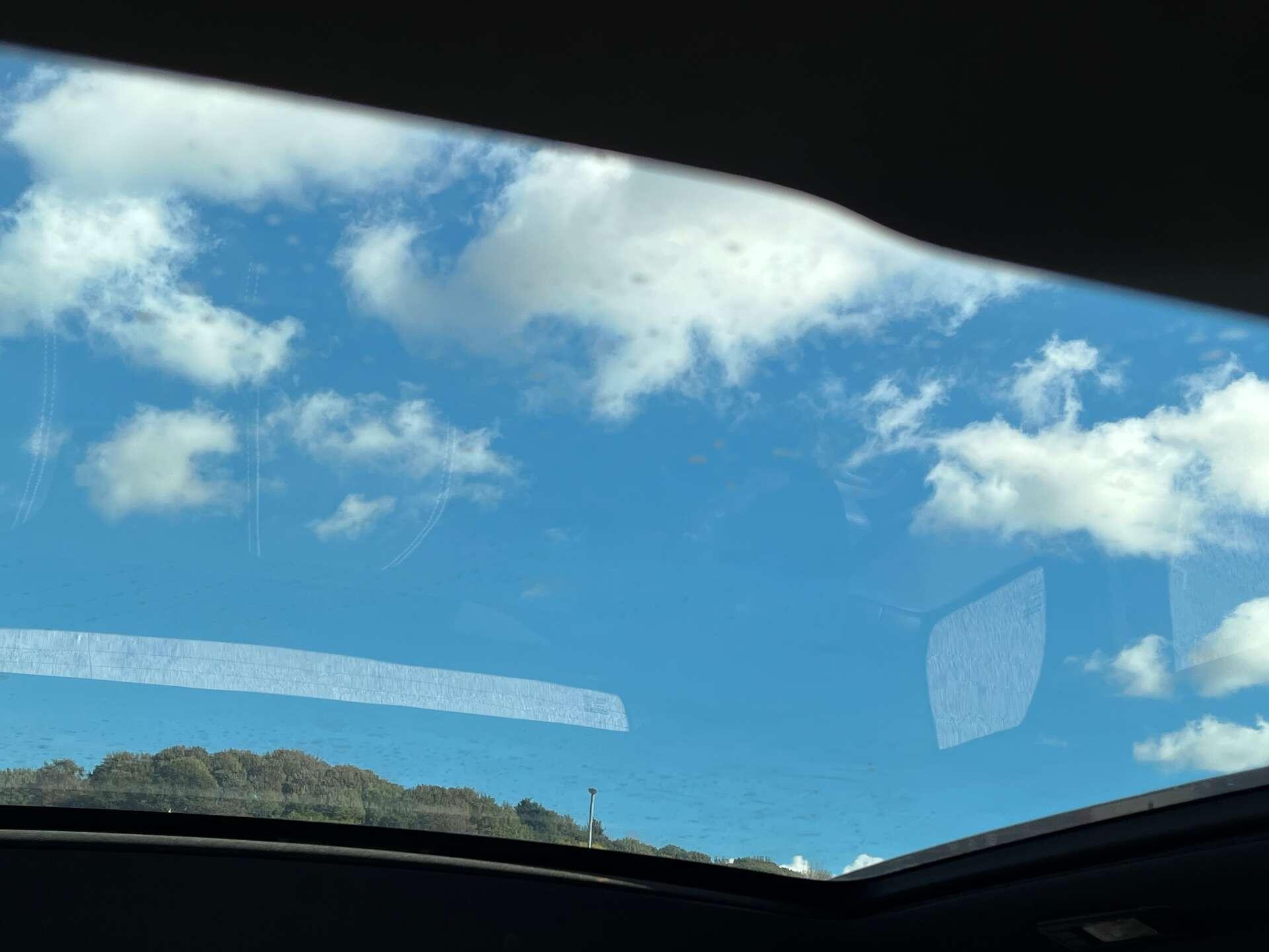 Land Rover Range Rover Evoque view 25