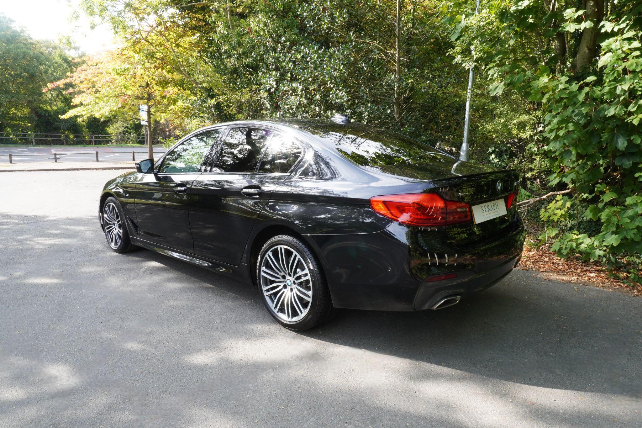 BMW 5 Series view 6