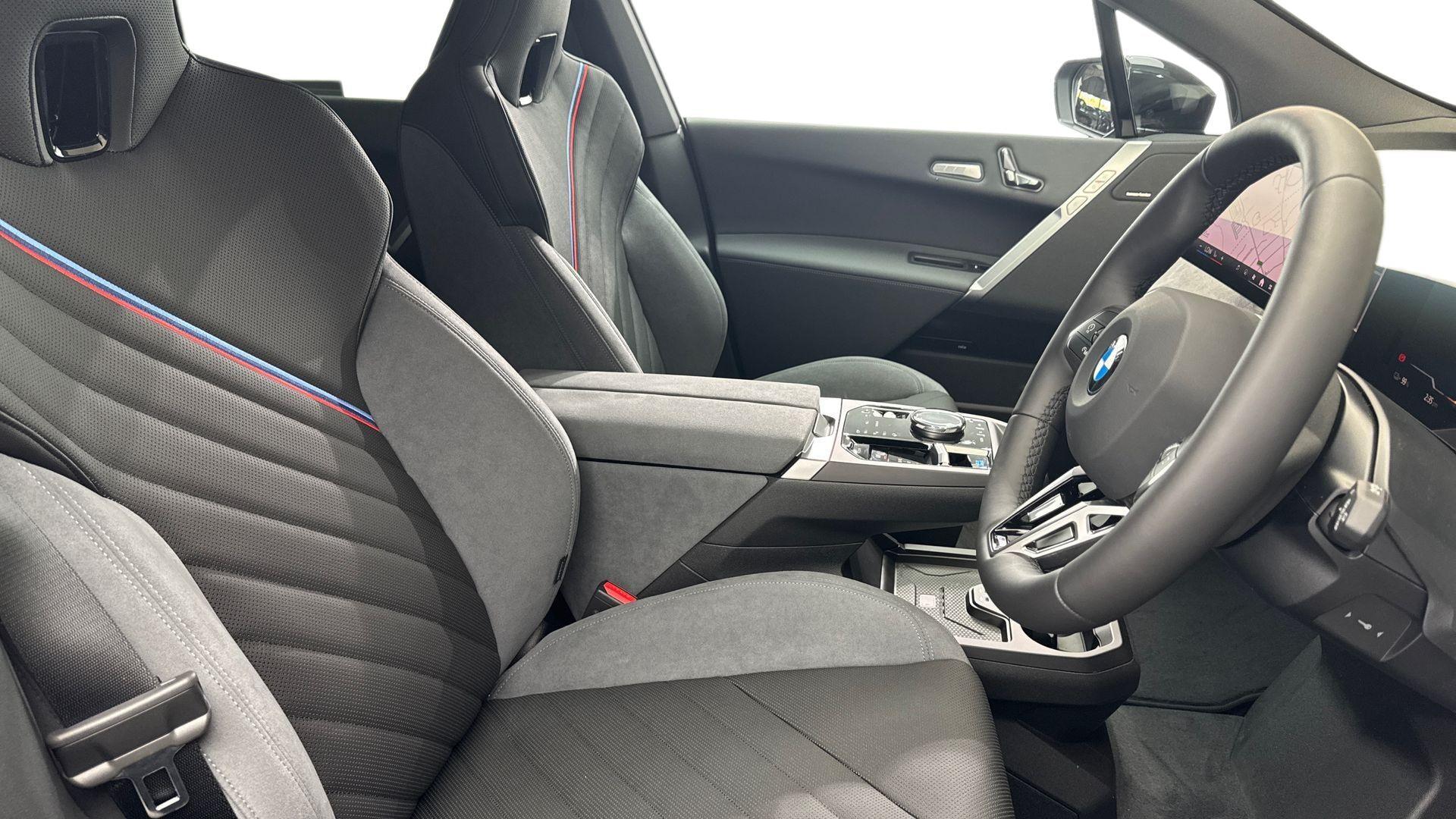 BMW iX view 11