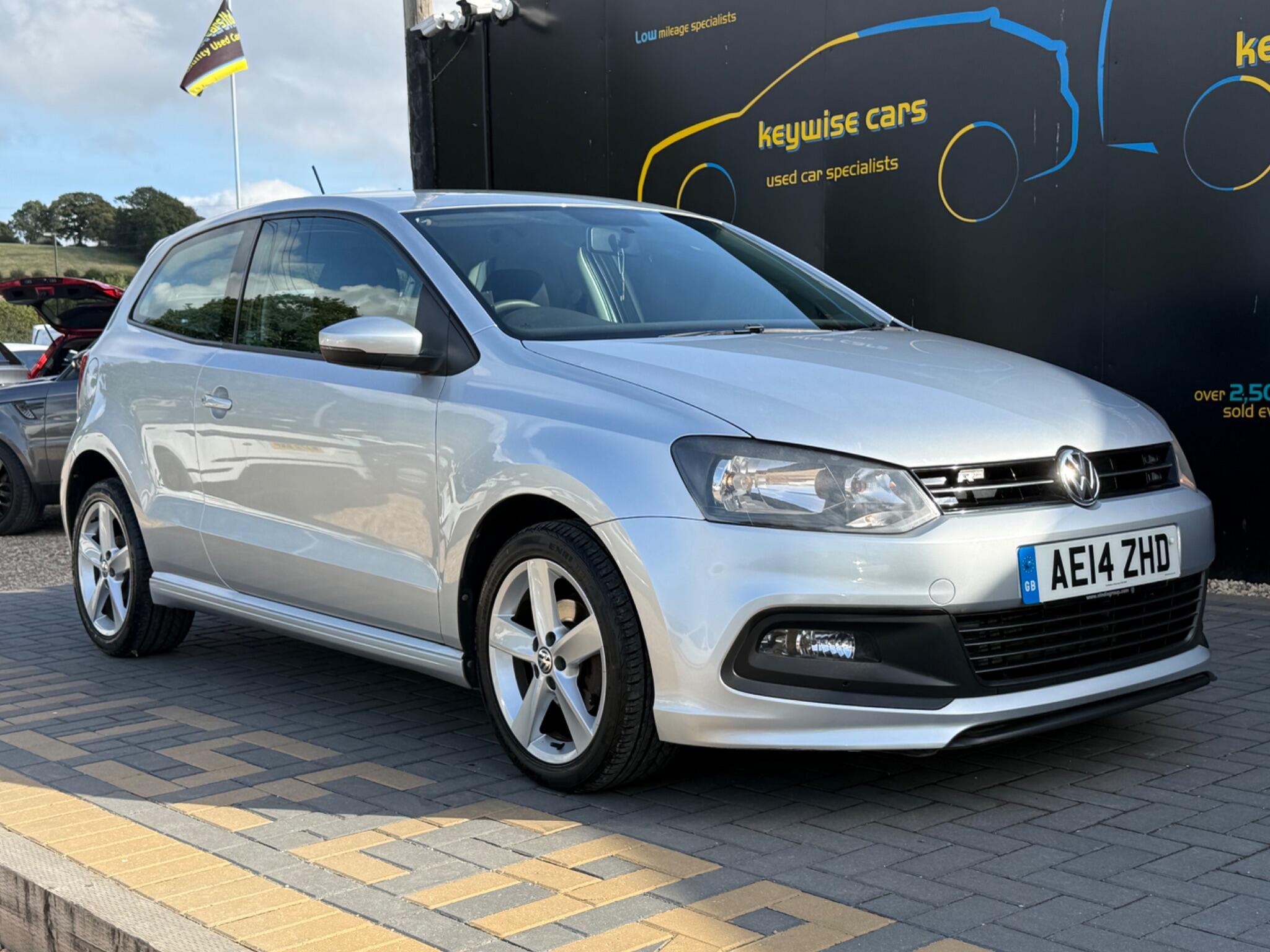 Volkswagen Polo view 9