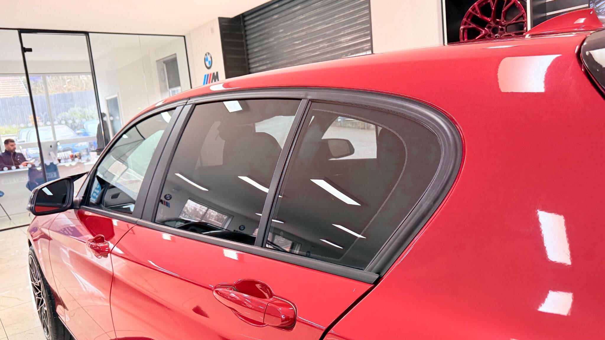 BMW 1 Series view 13