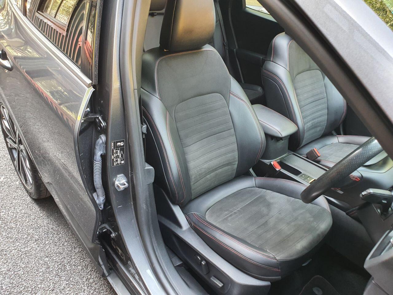 Ford Kuga view 16