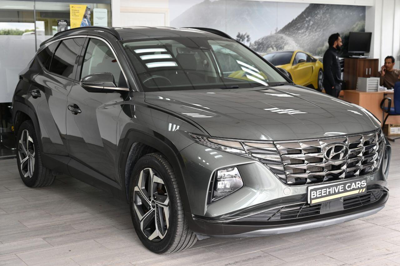 Hyundai Tucson view 2