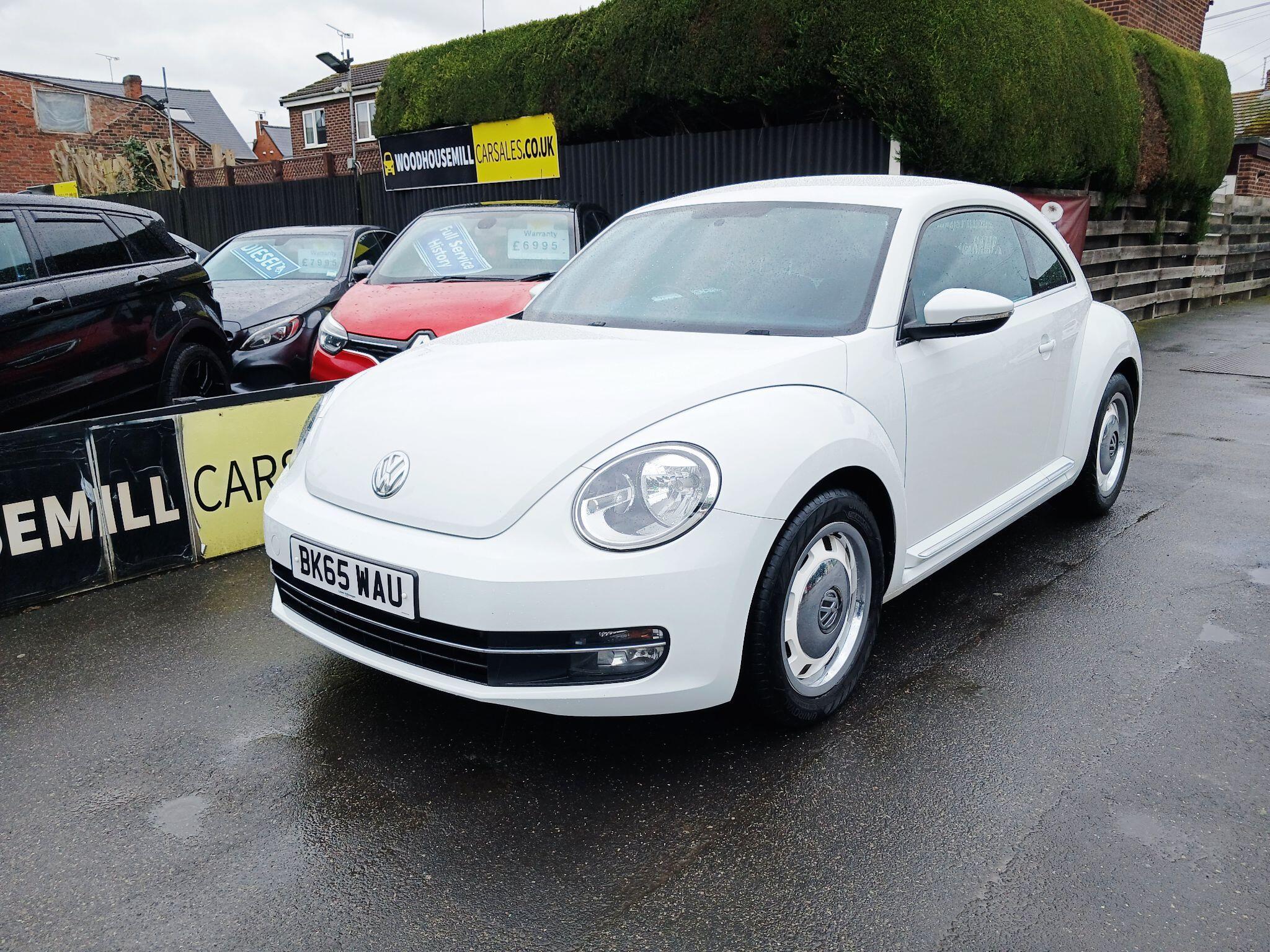 2015 Volkswagen Beetle image 1