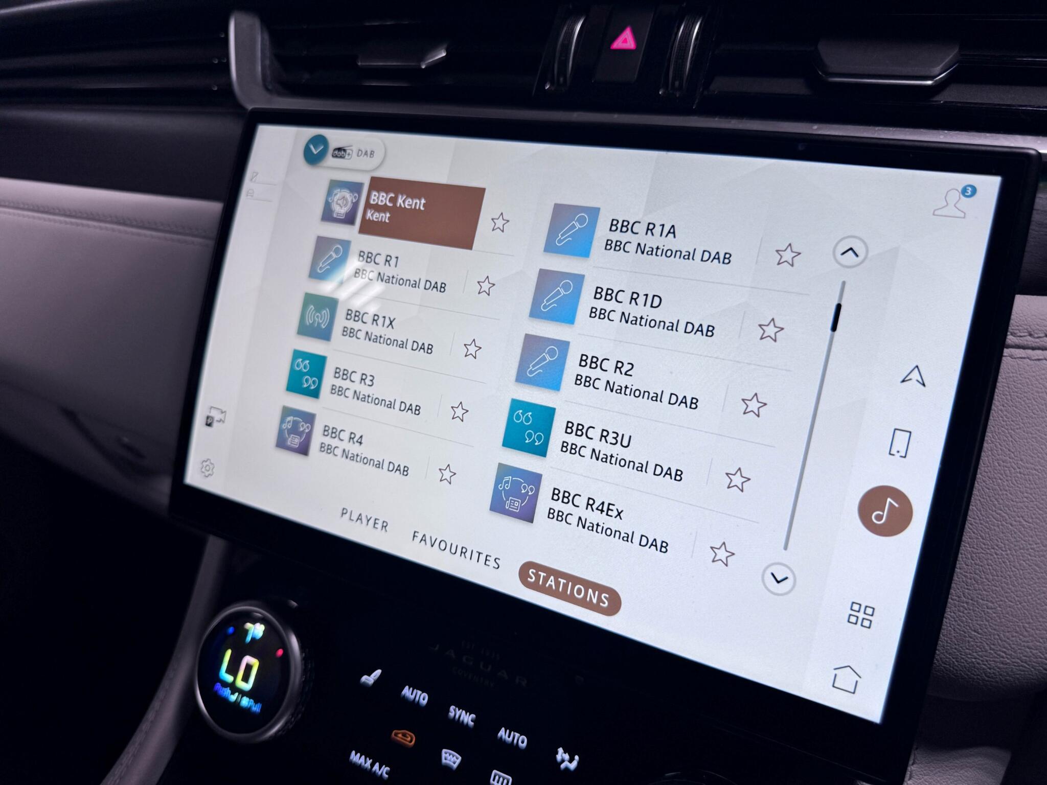 Jaguar F-Pace view 52