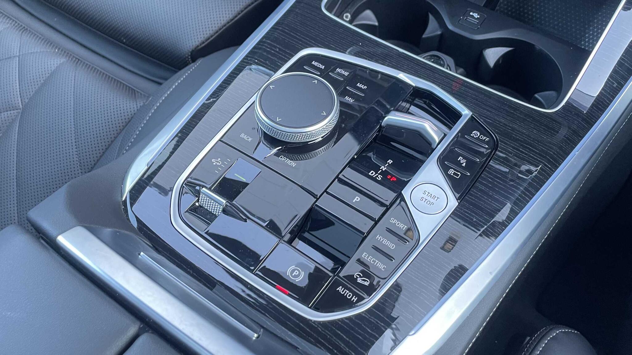 BMW X5 view 15