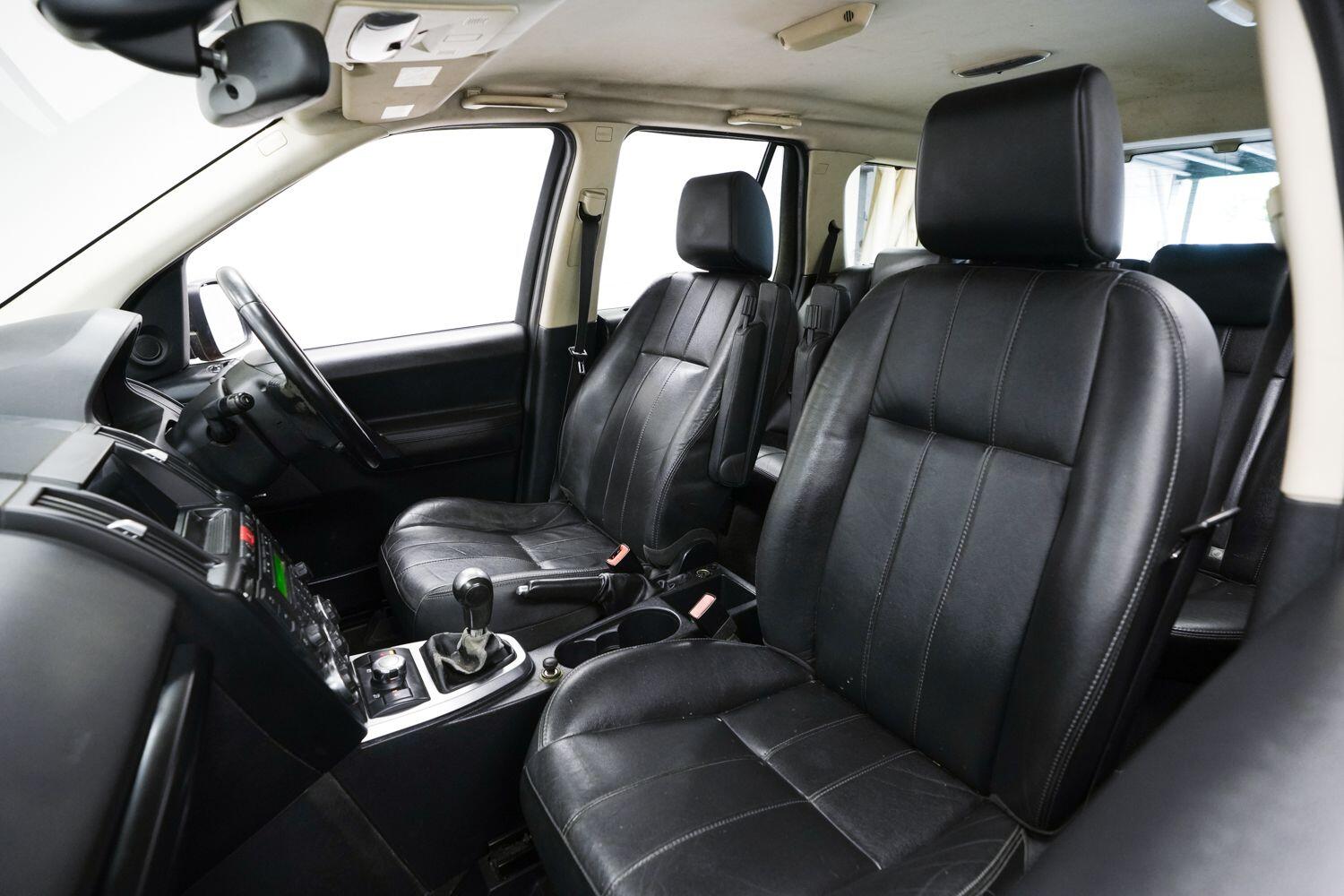 Land Rover Freelander 2 view 27