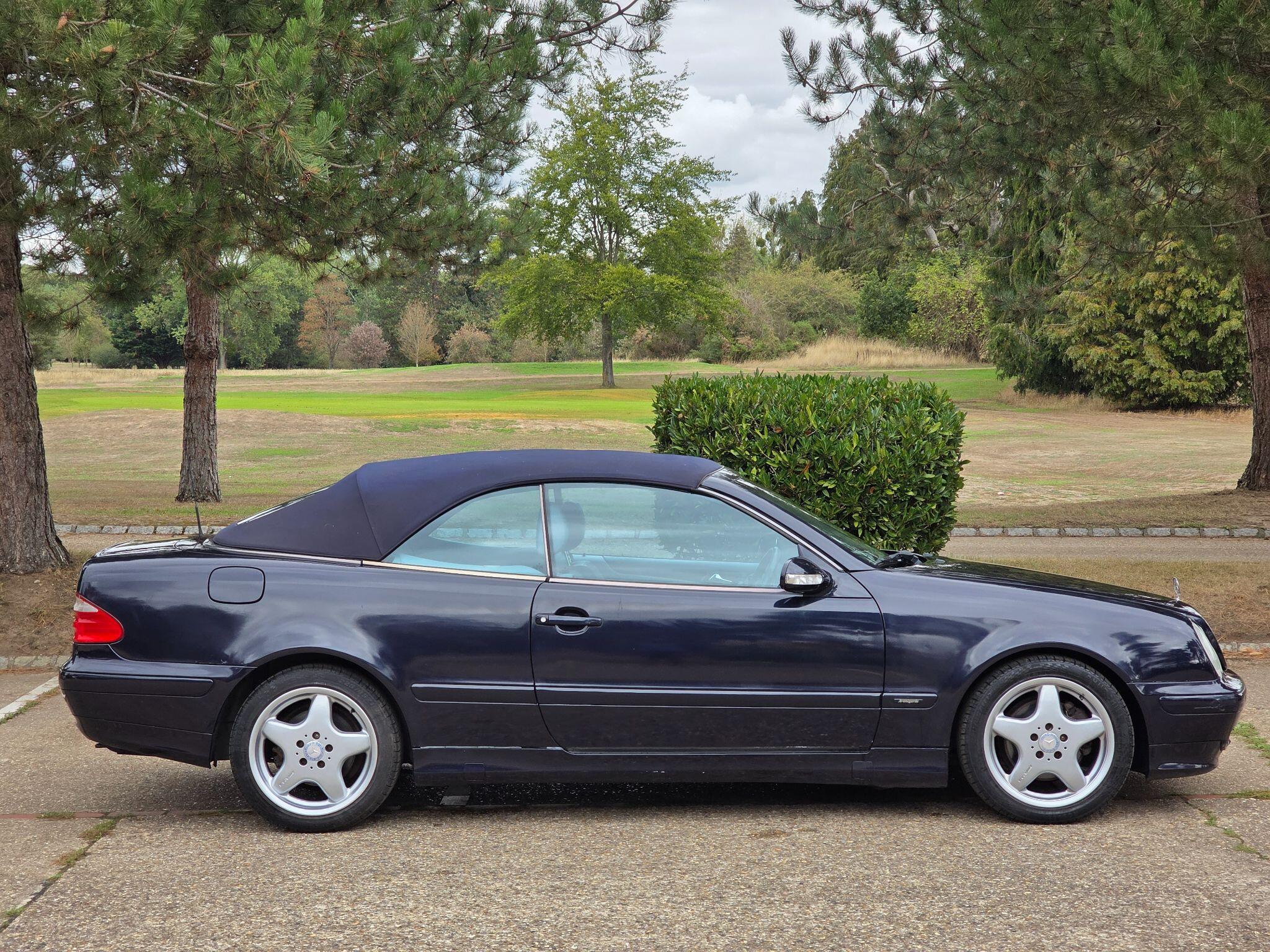 Mercedes-Benz CLK view 5