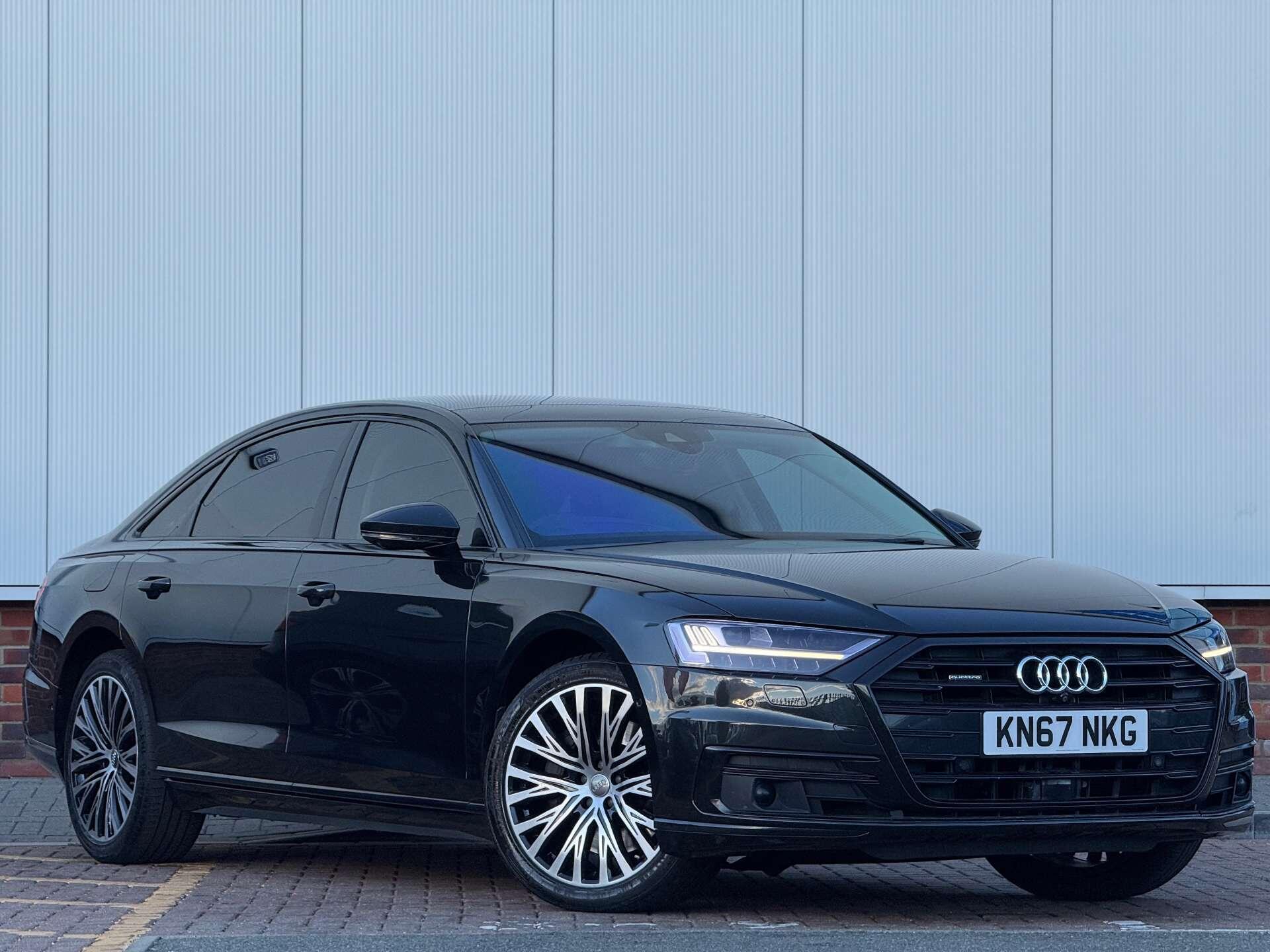 Audi A8 view 8