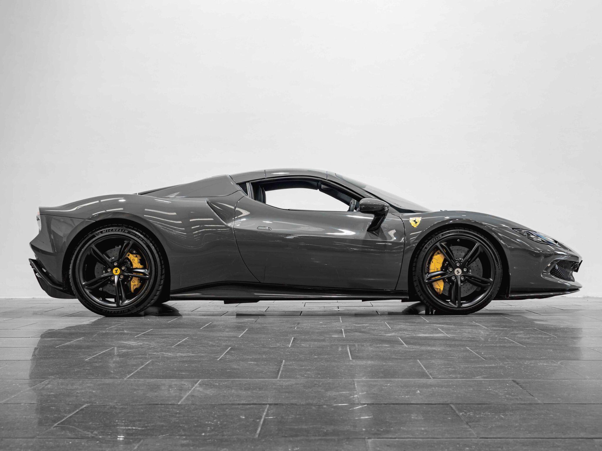 Ferrari 296 GTS view 6