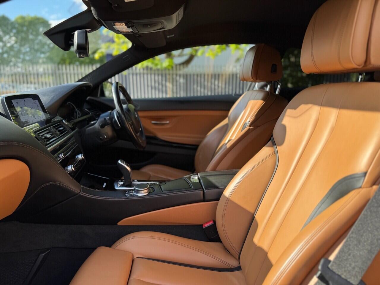 BMW 6 Series view 32