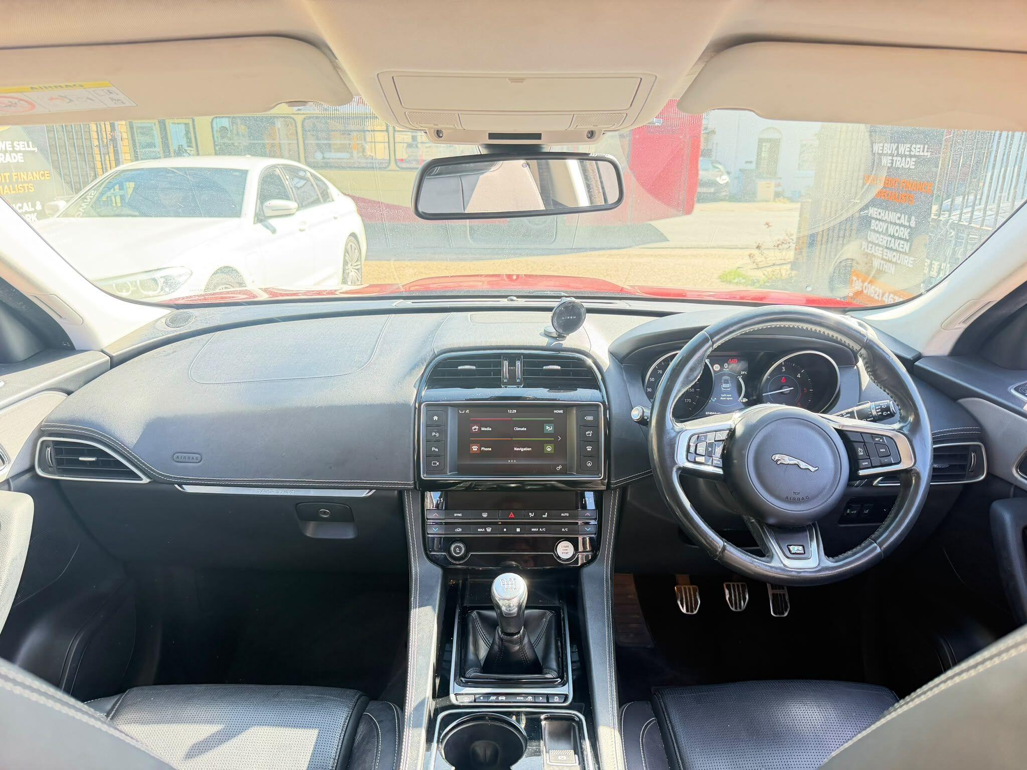 Jaguar F-Pace view 20