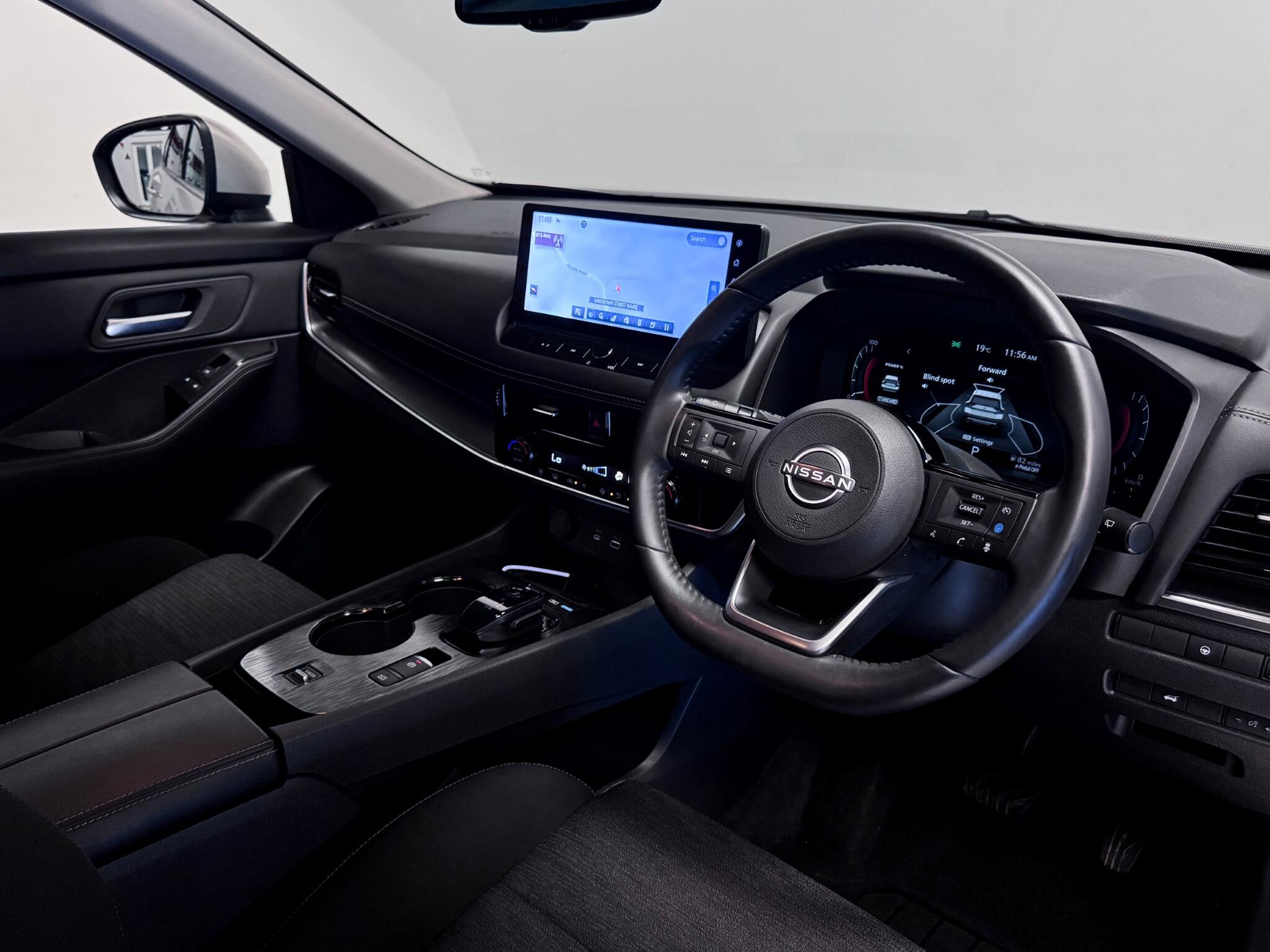 Nissan X-Trail view 19