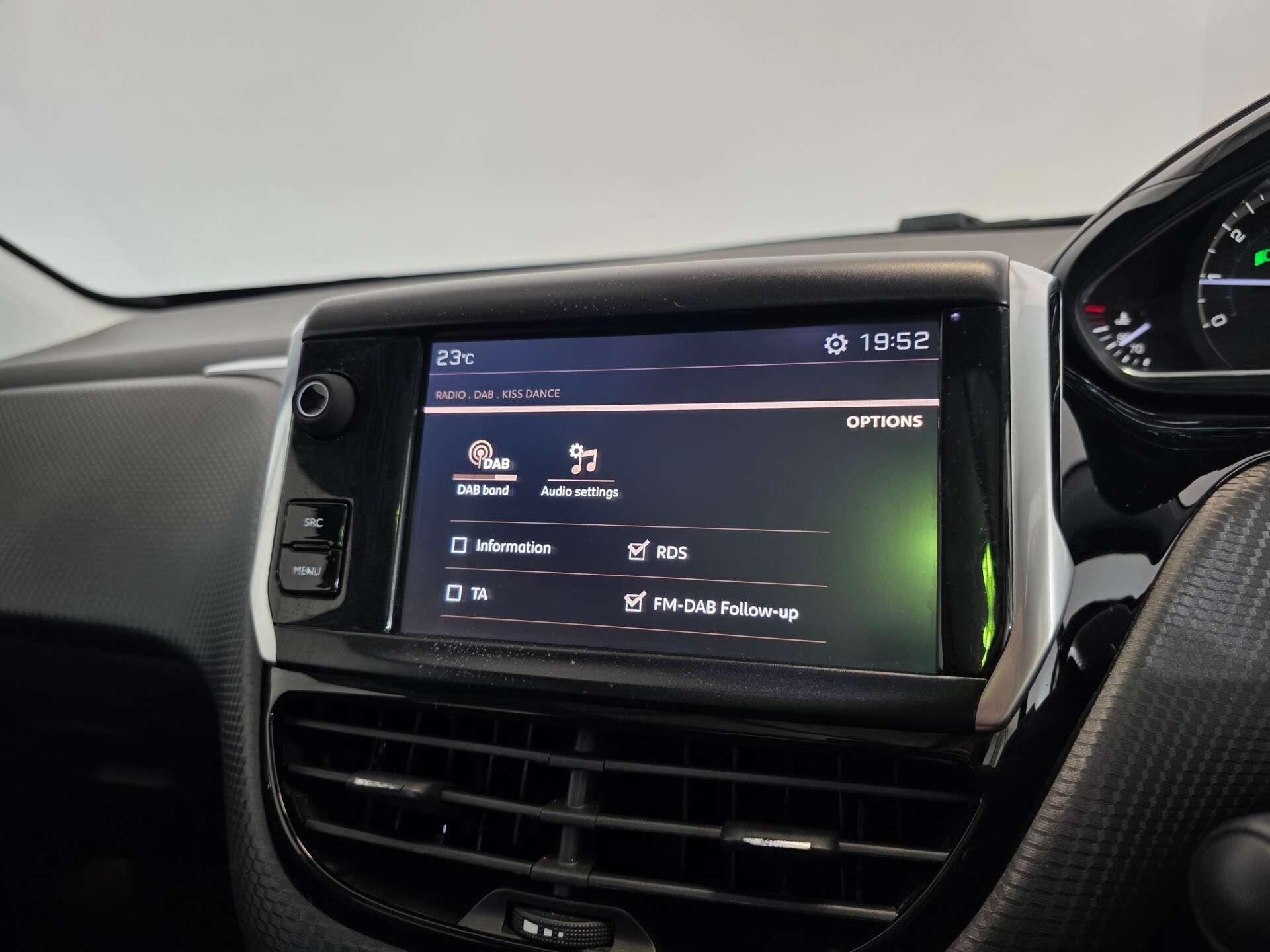 Peugeot 2008 view 27
