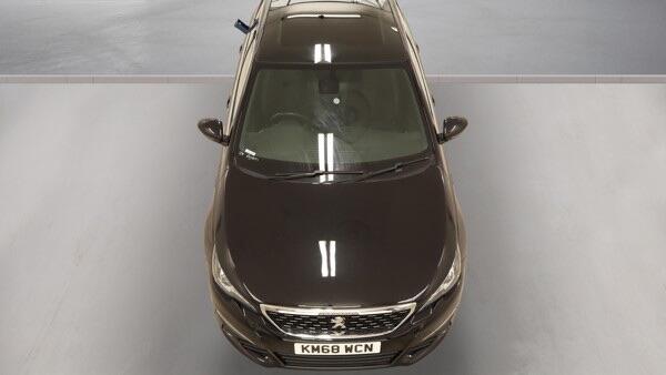 Peugeot 308 view 4