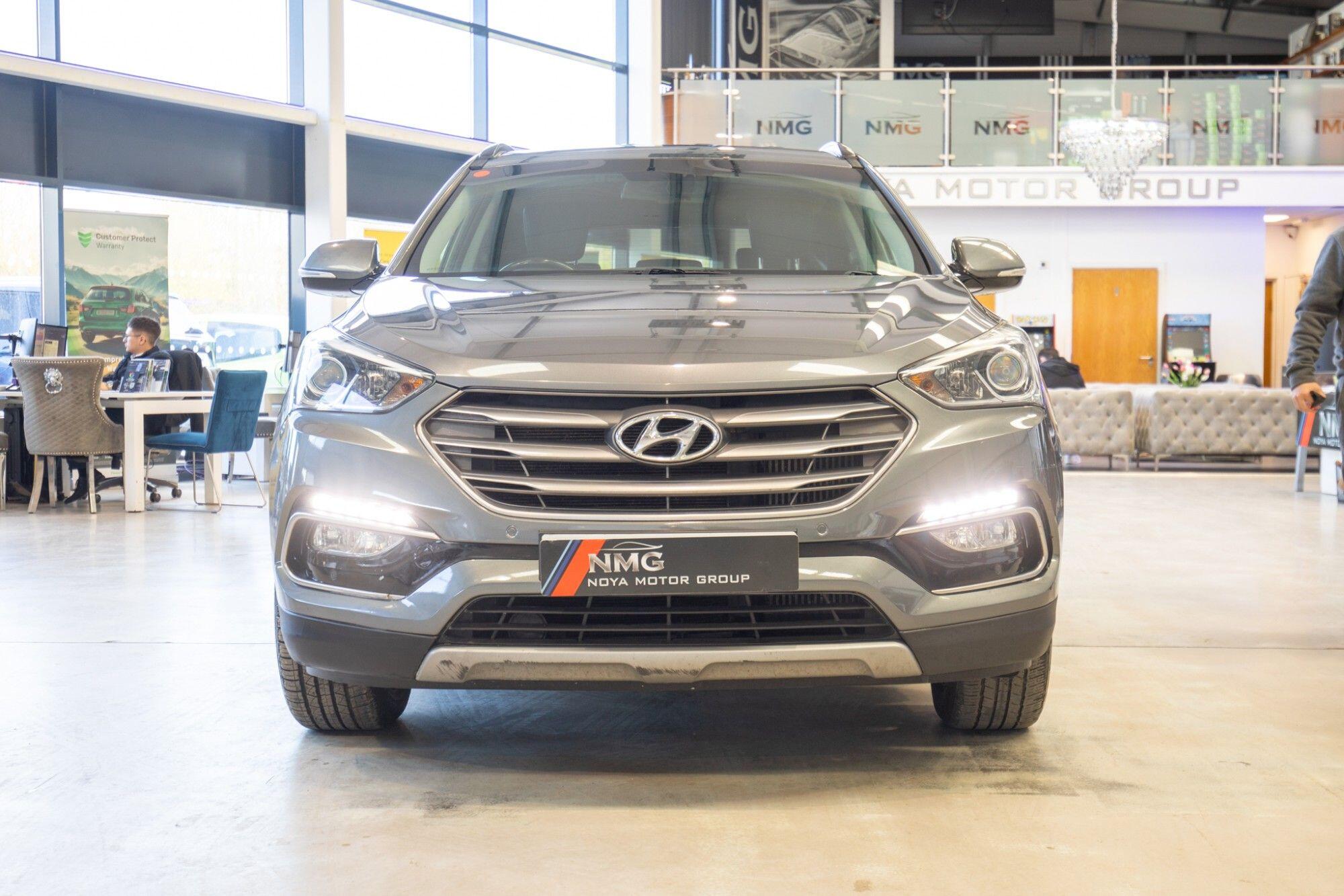 Hyundai Santa Fe view 13