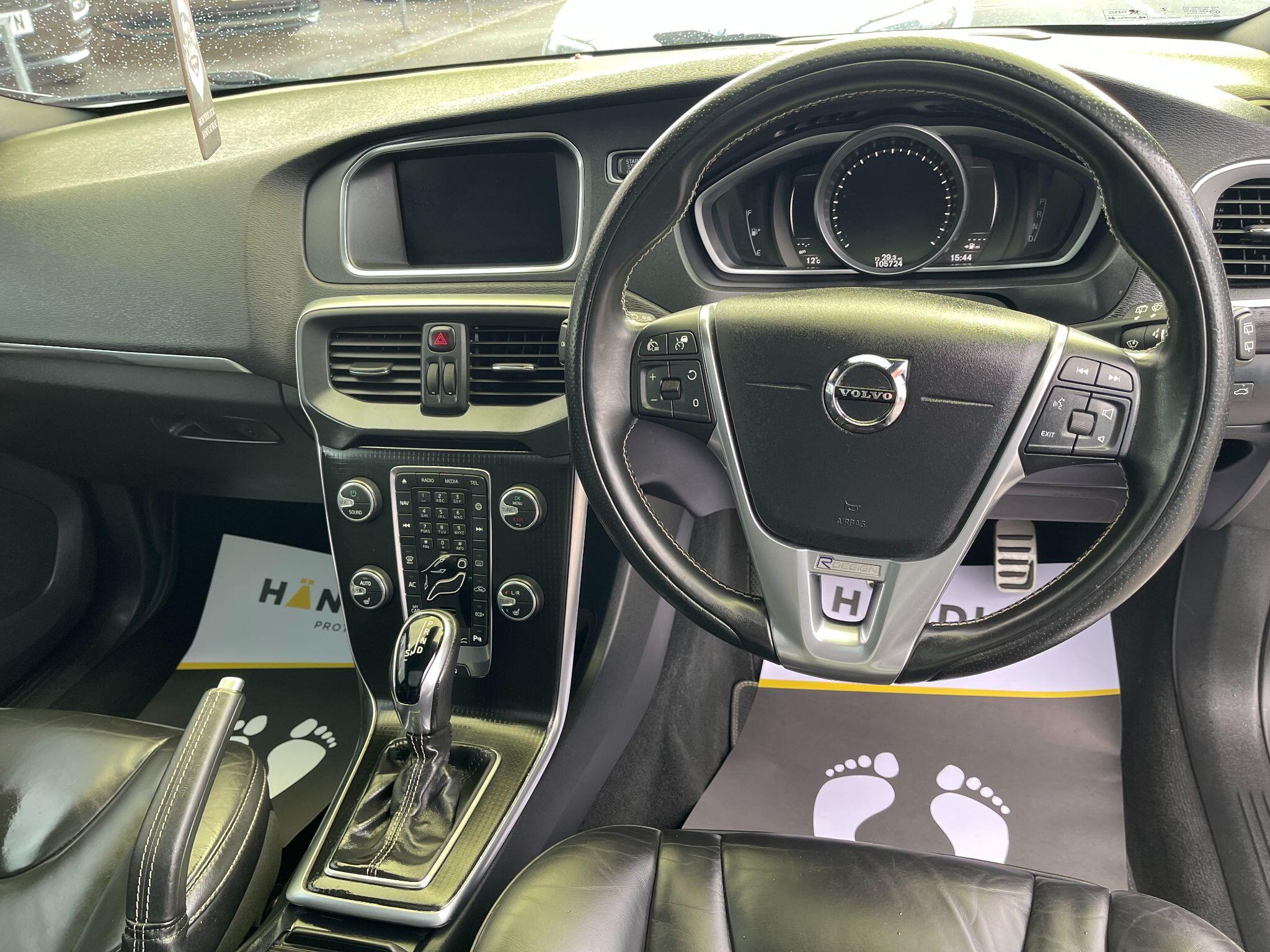 Volvo V40 view 30
