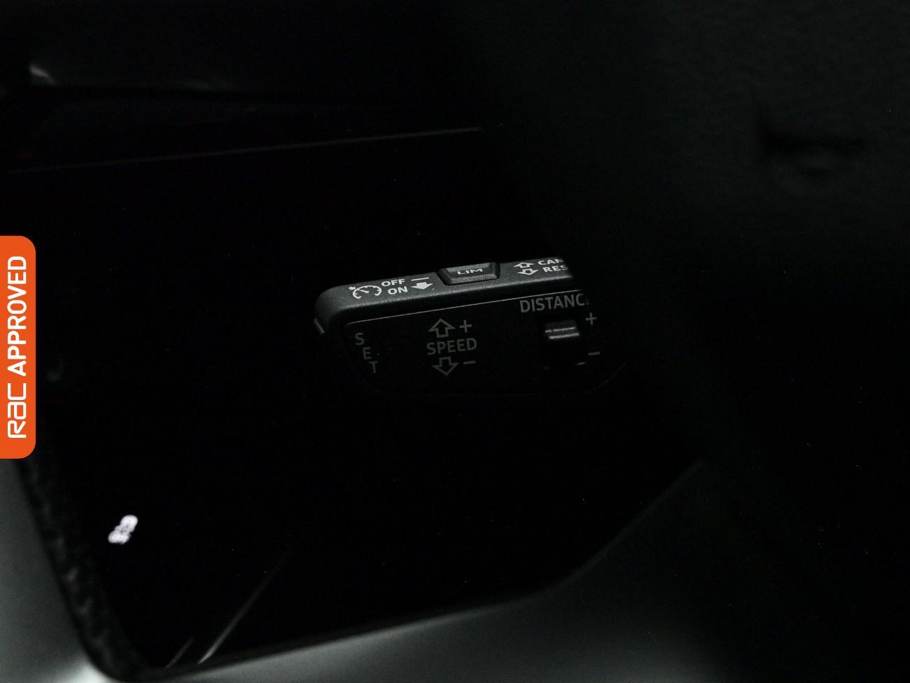 Audi Q4 E-Tron view 23