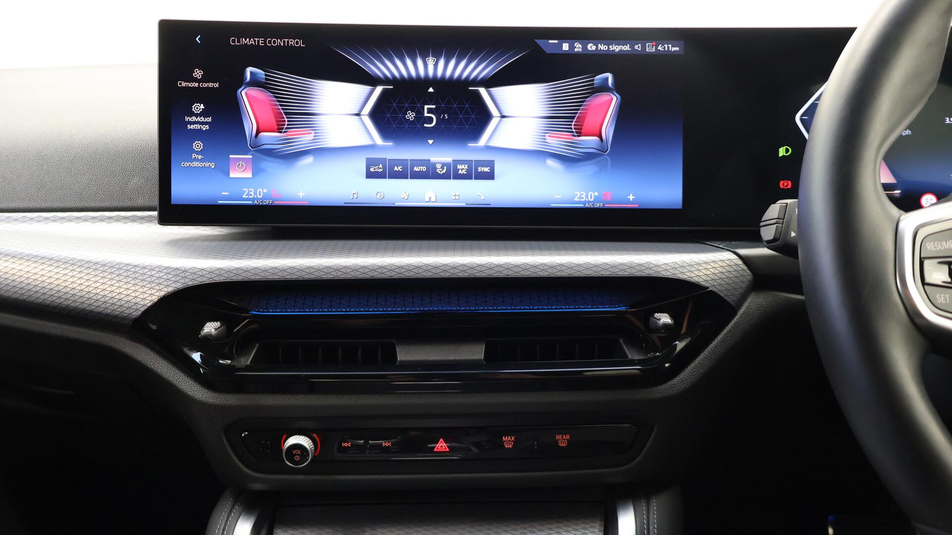 BMW i4 view 30