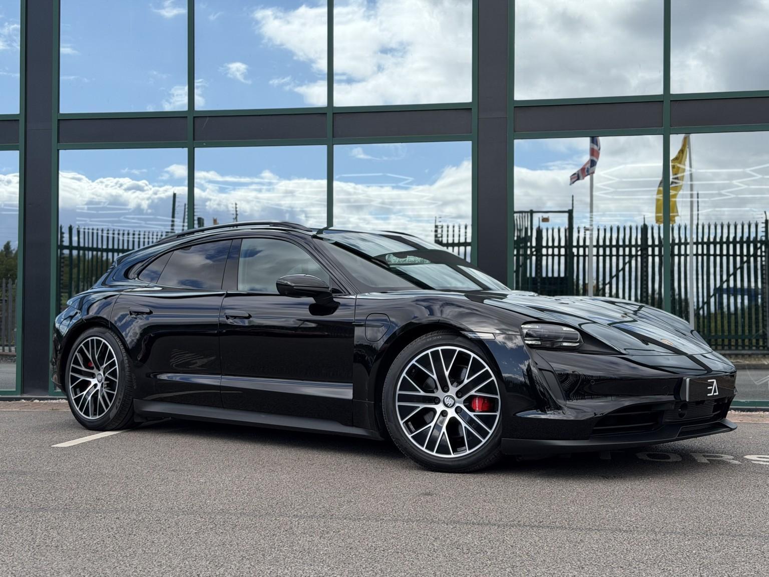 Porsche Taycan view 15