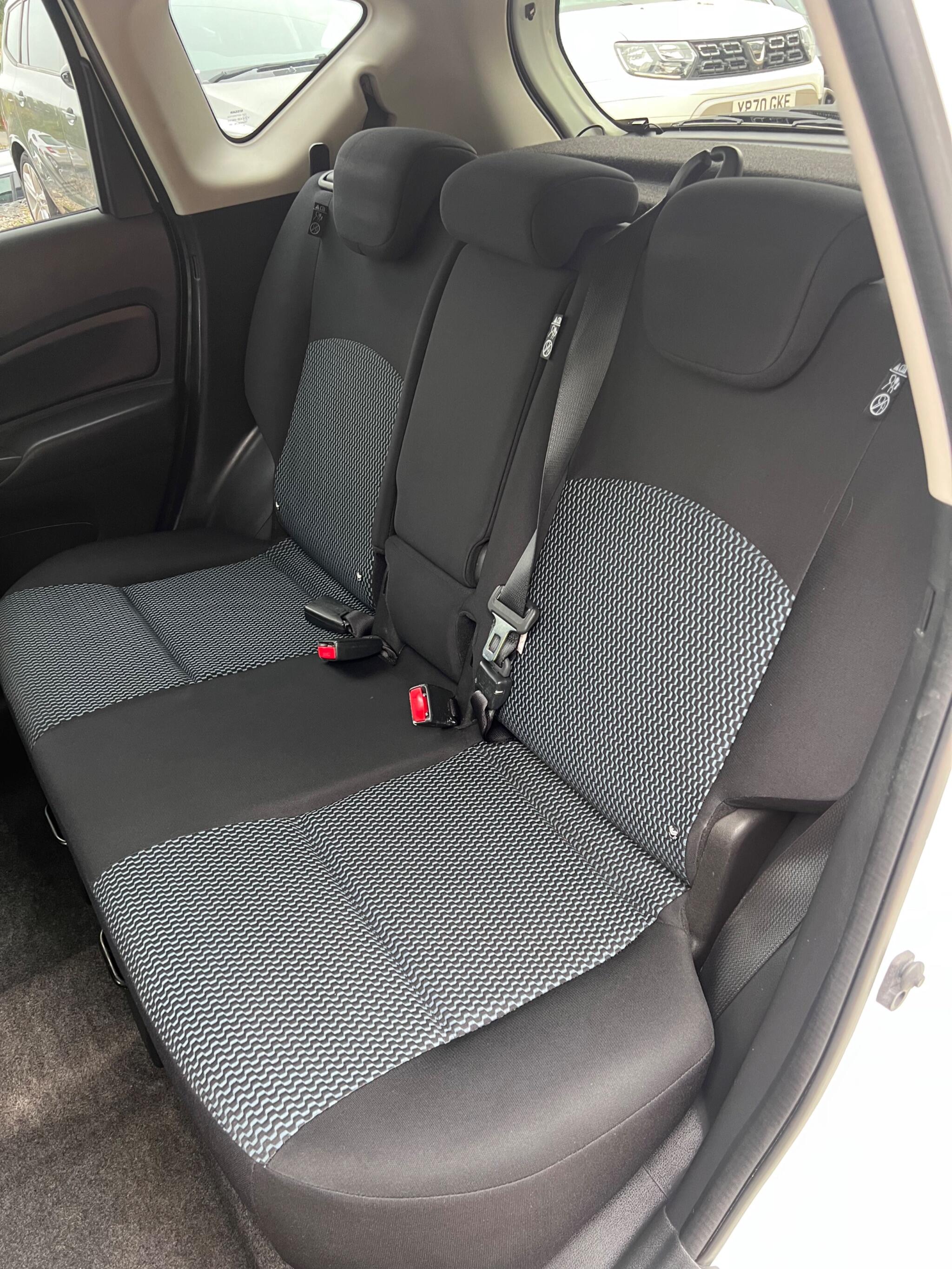 Nissan Note view 57