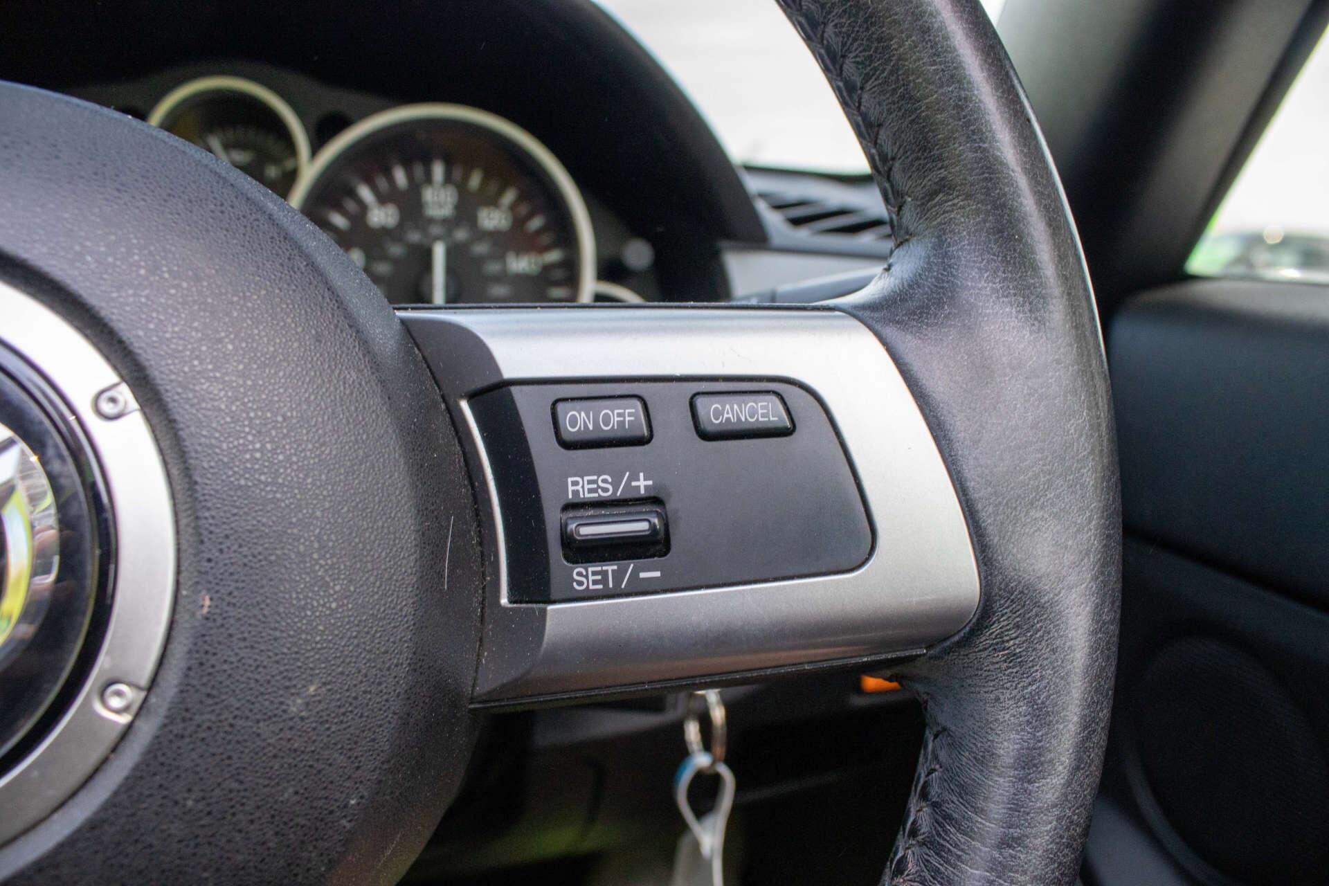 Mazda MX-5 view 16