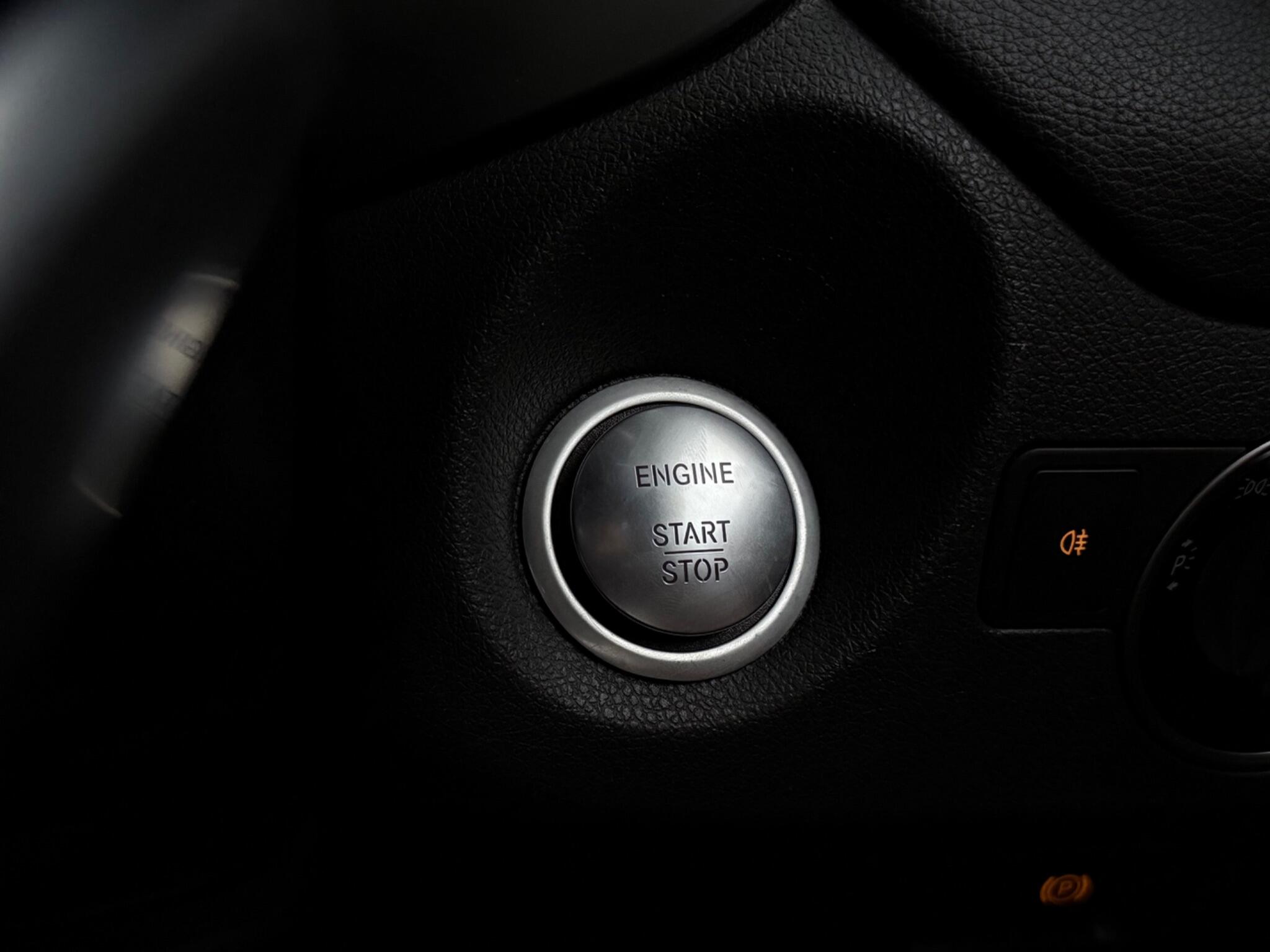 Mercedes-Benz CLA view 20