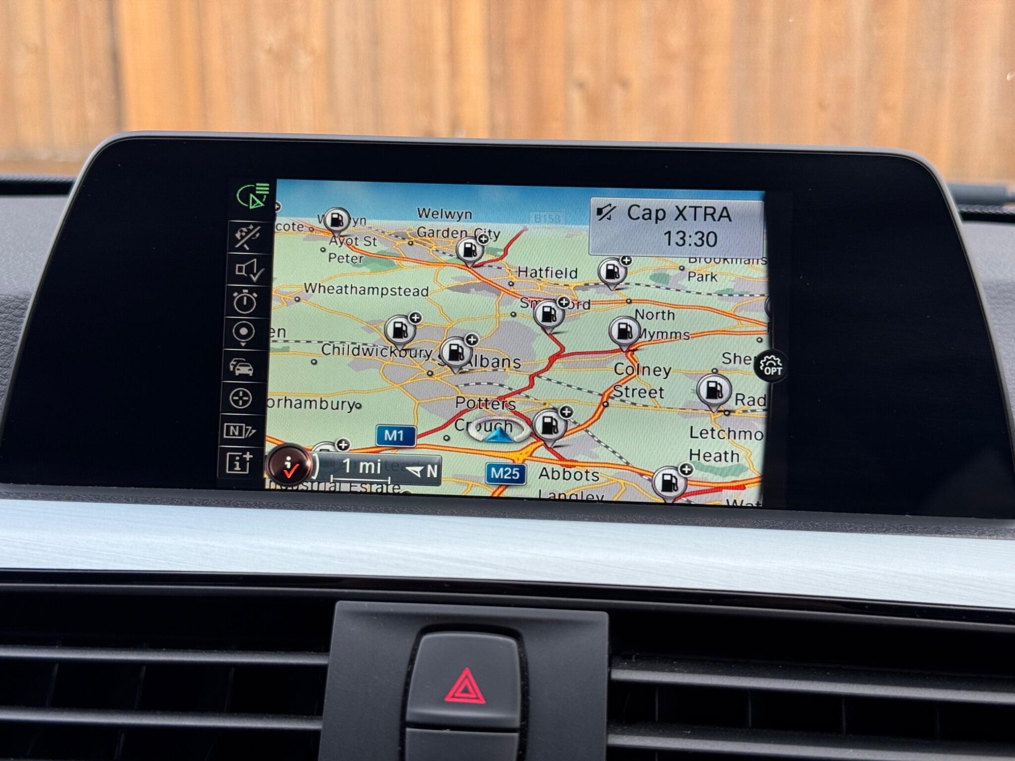 BMW 3 Series view 44