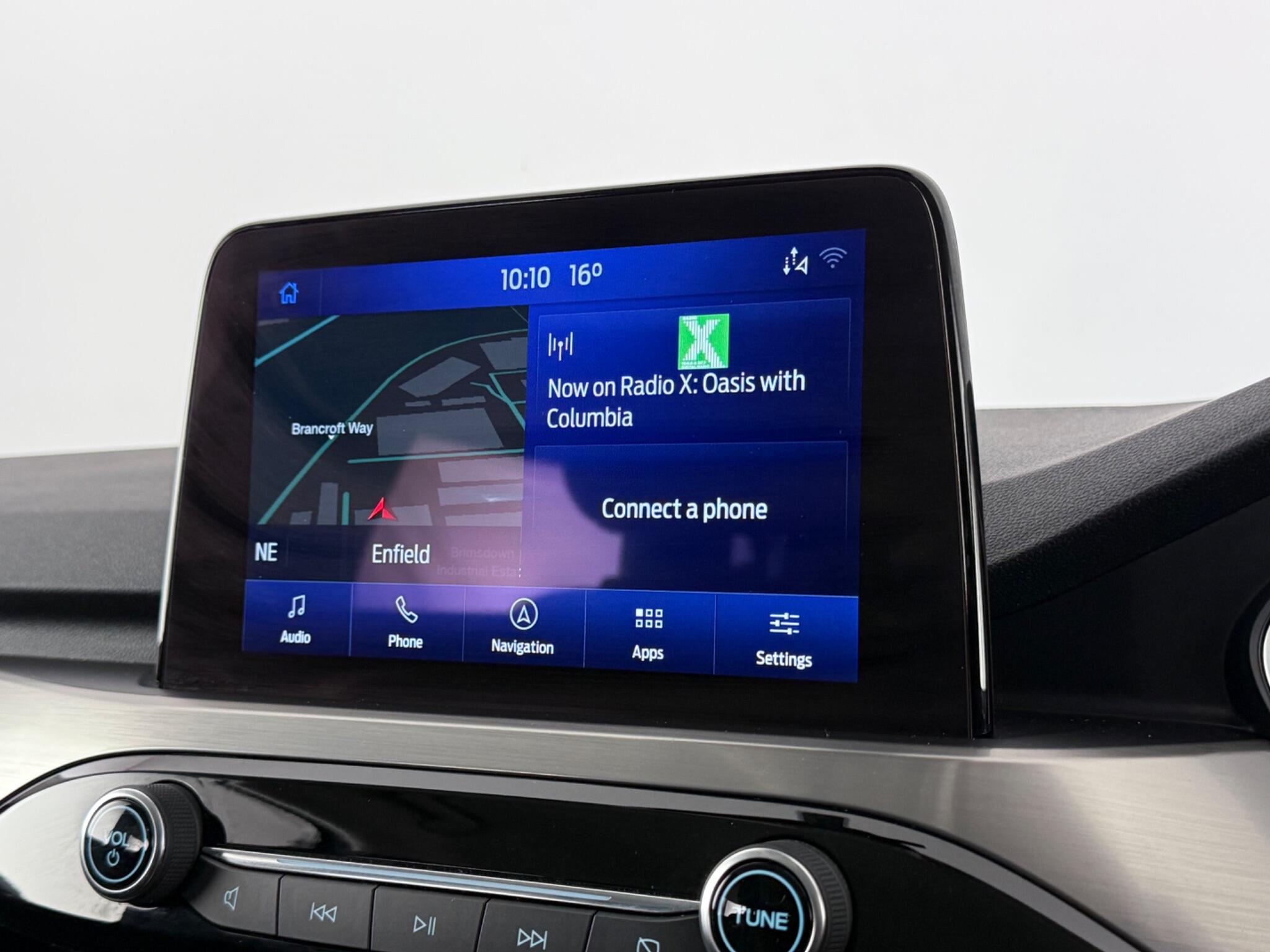 Ford Kuga view 25