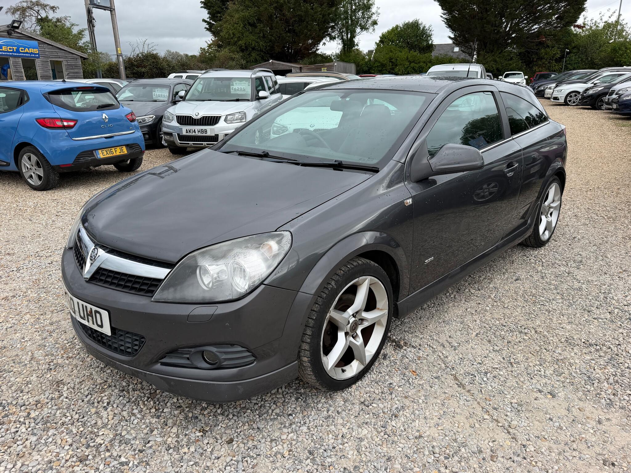 Vauxhall Astra view 5