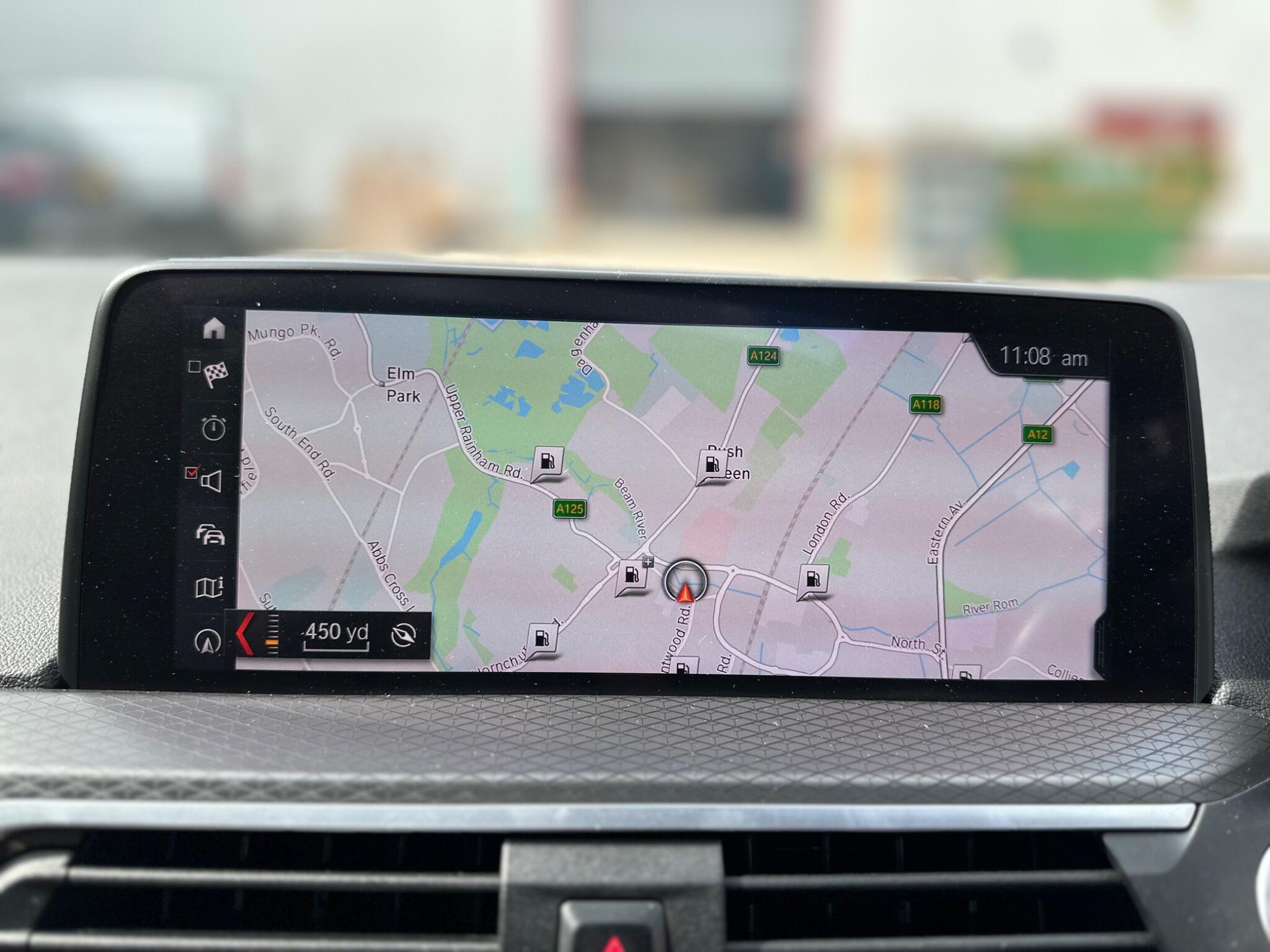 BMW X4 view 22