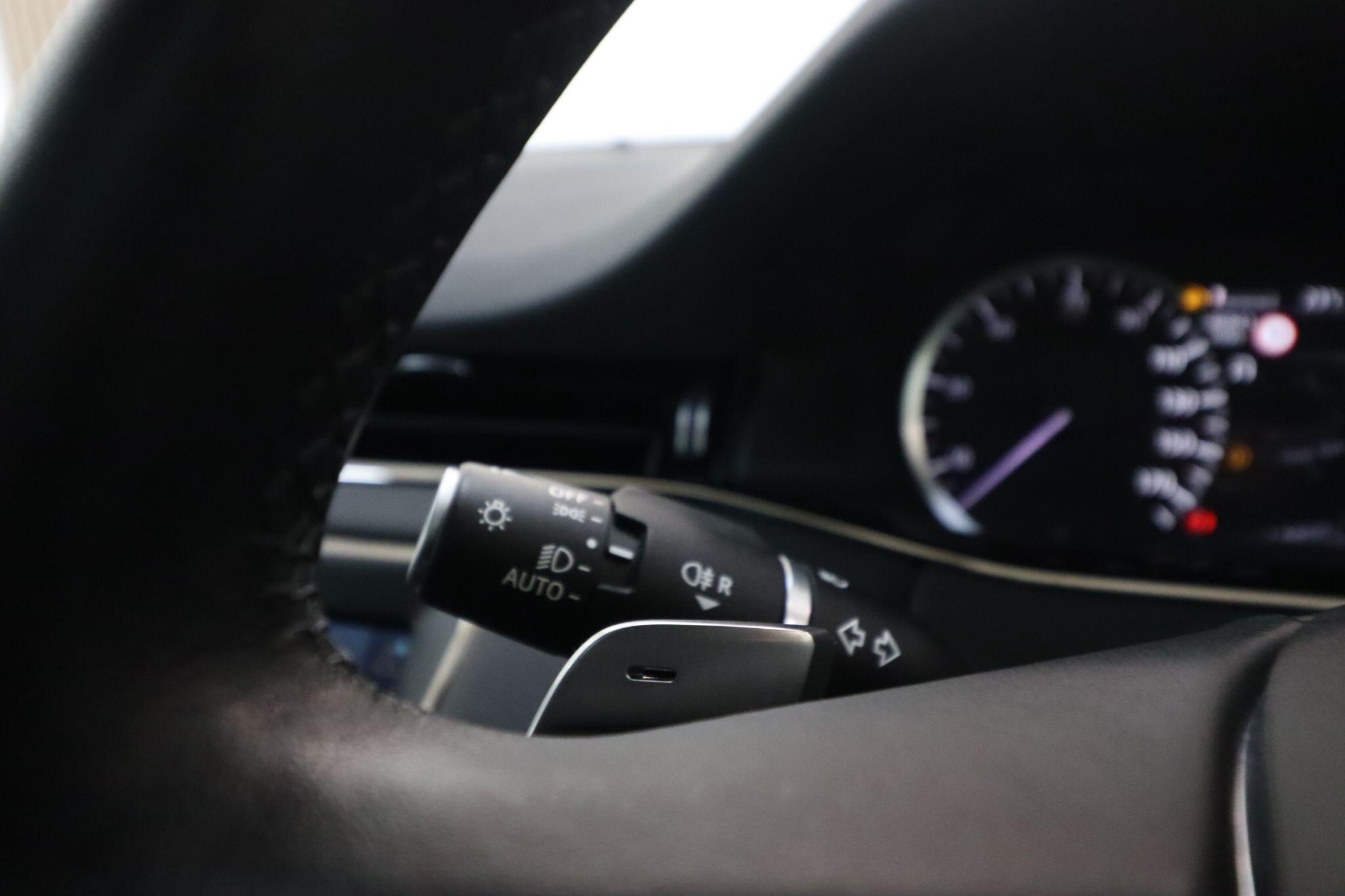 Land Rover Range Rover Evoque view 41