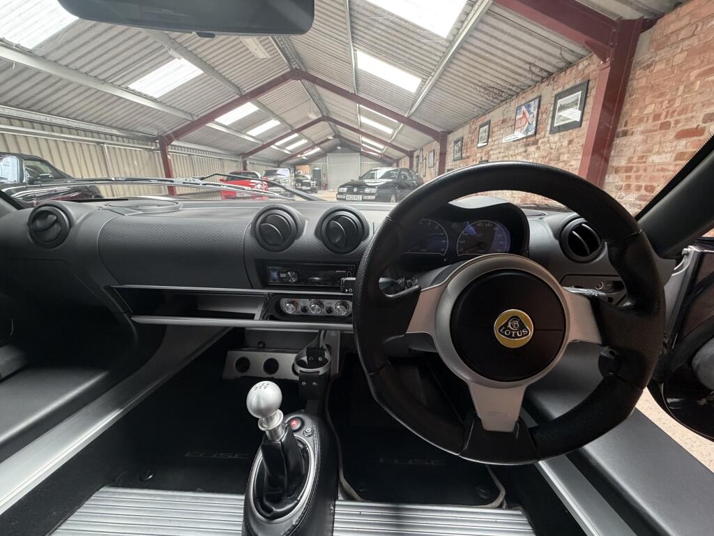 Lotus Elise view 22