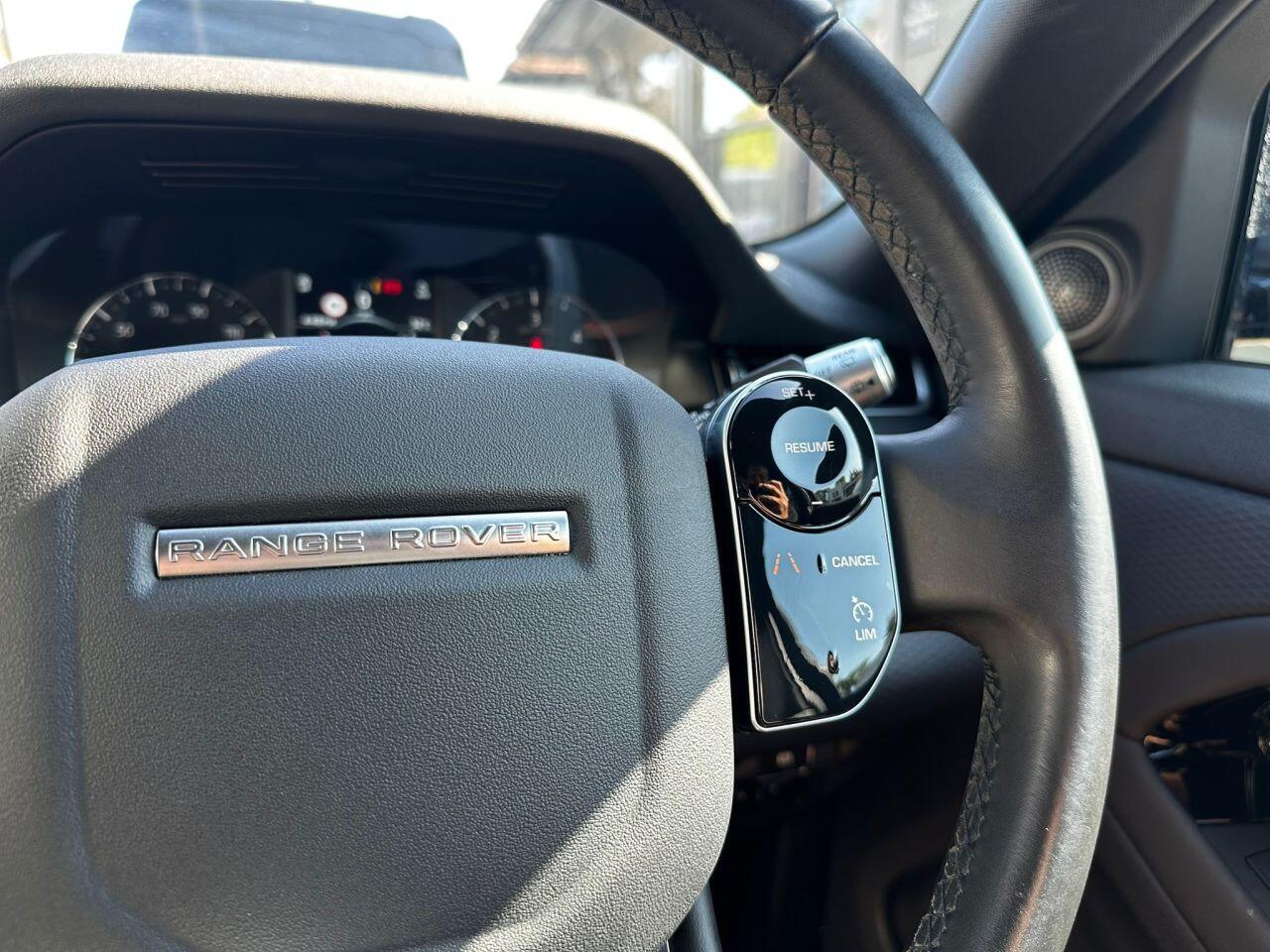 Land Rover Range Rover Evoque view 37