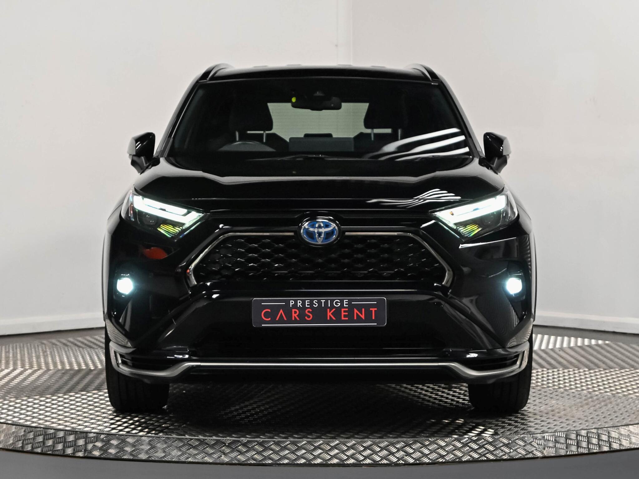 Toyota RAV4 view 19
