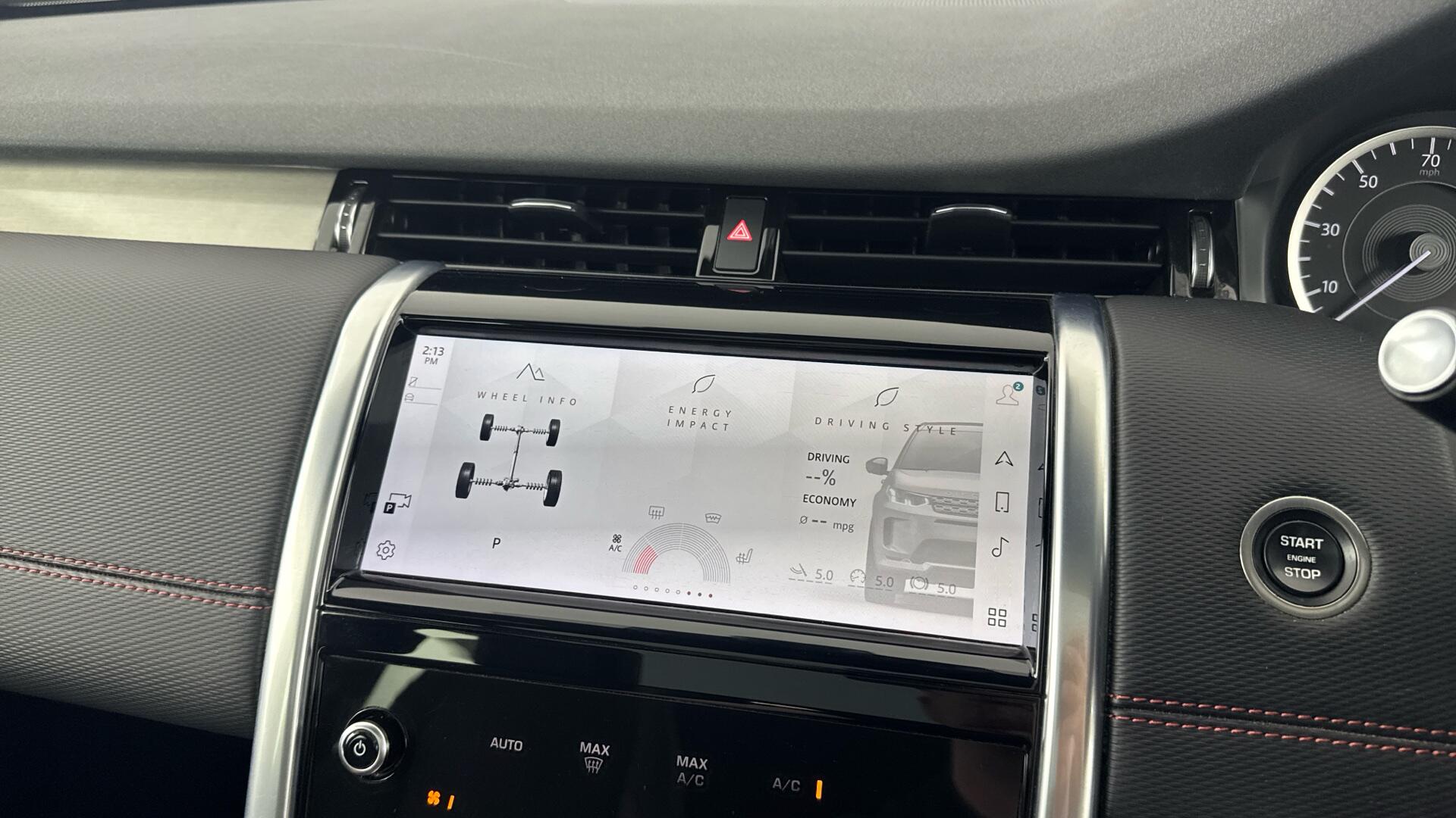 Land Rover Discovery Sport view 31