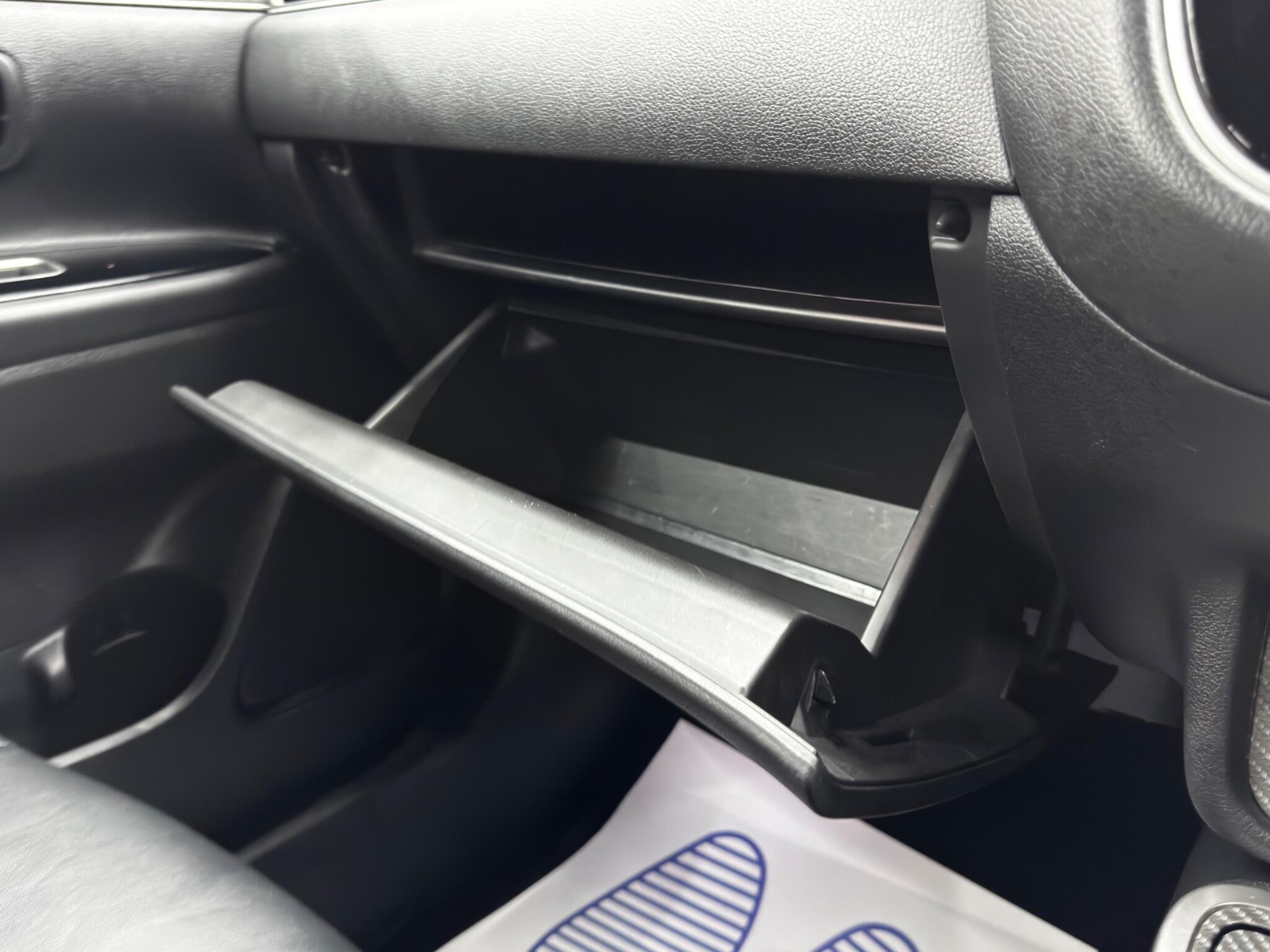 Mitsubishi Outlander view 31